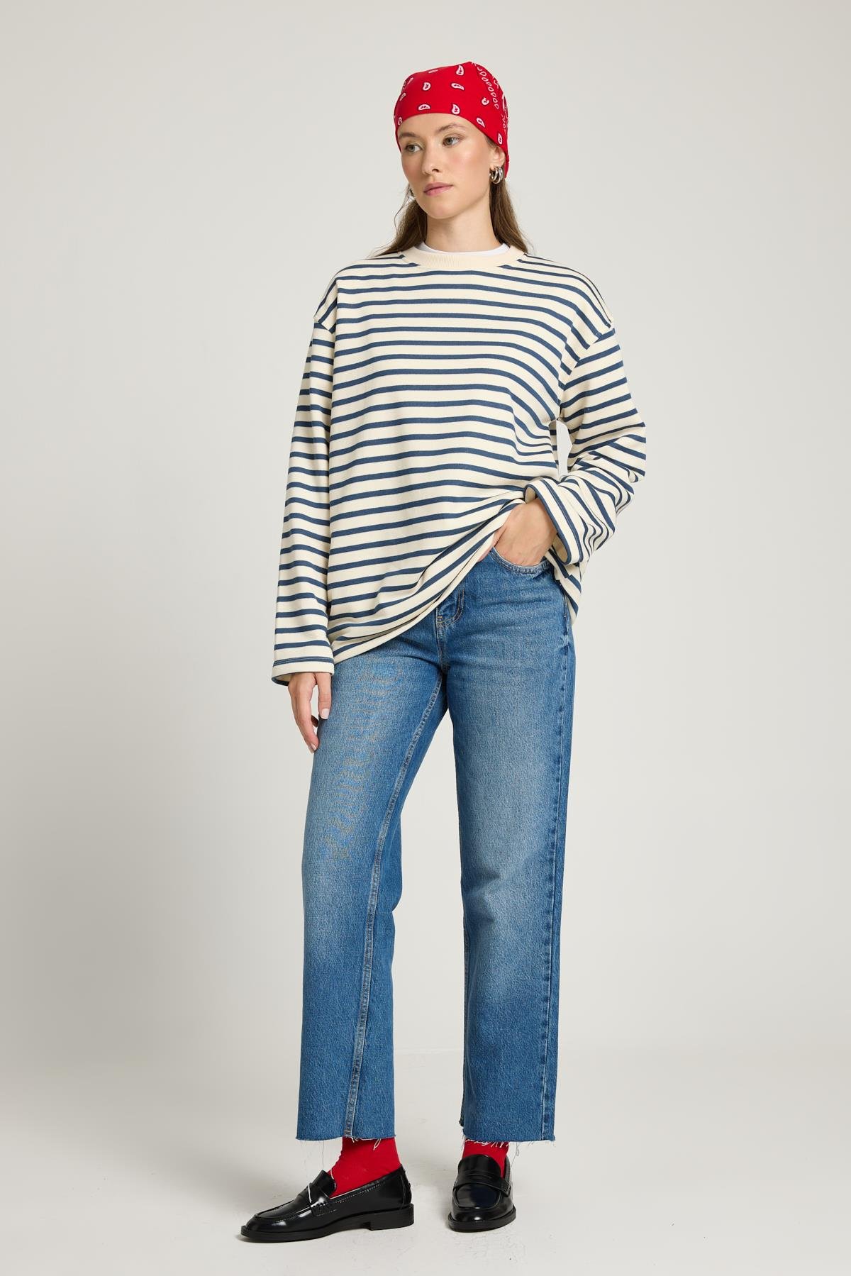 Kadın Çizgili Oversize Lacivert Krem Sweatshirt 30010