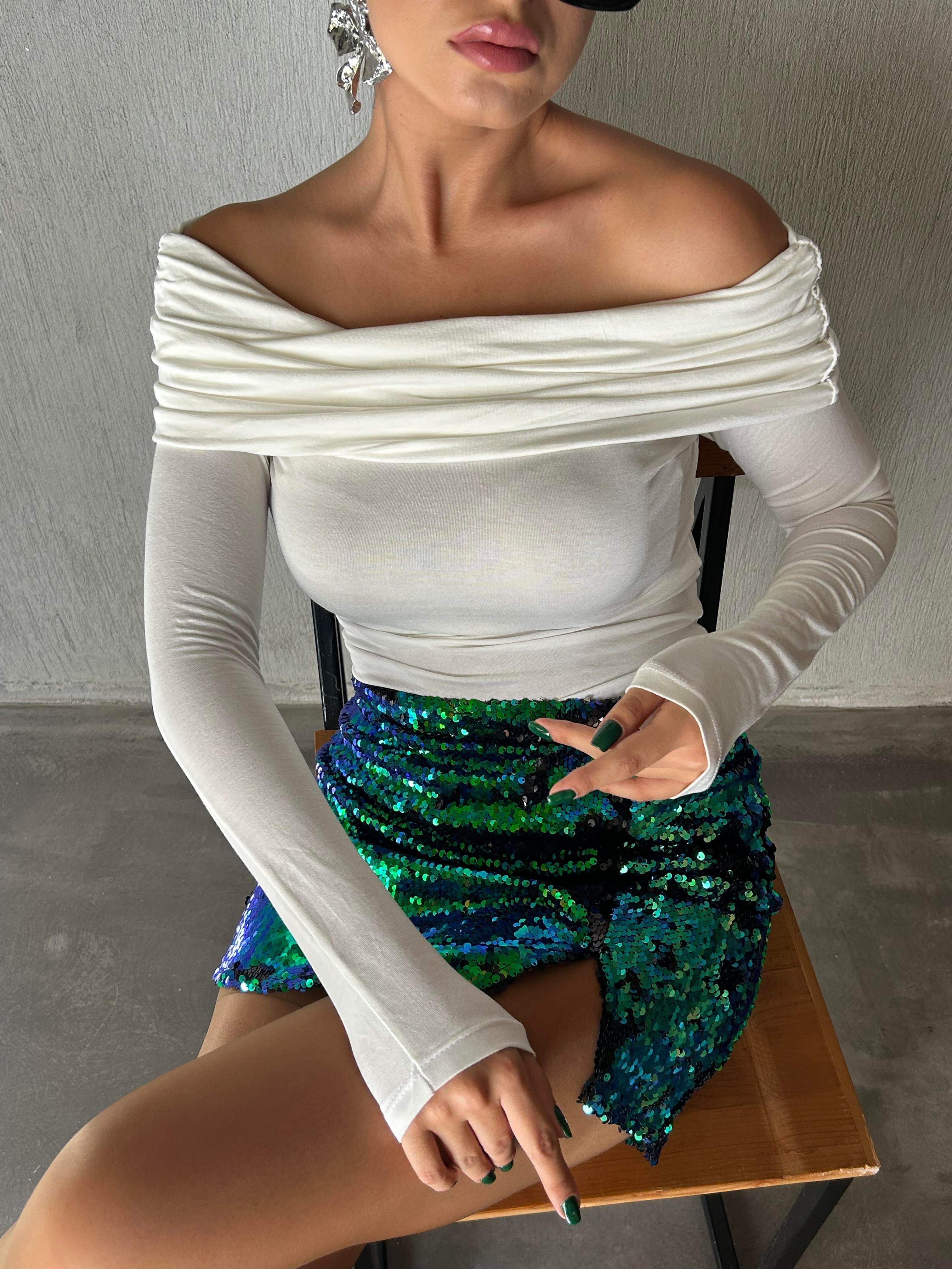 Kadın Ekru Madonna Yaka Likralı Viskon Uzun Kollu Bluz 28218