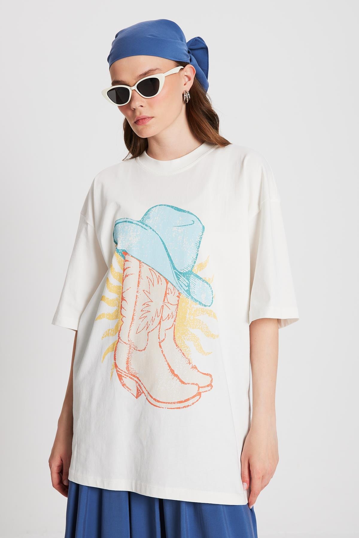 Kadın Ekru Oversize Baskılı T-shirt 29156