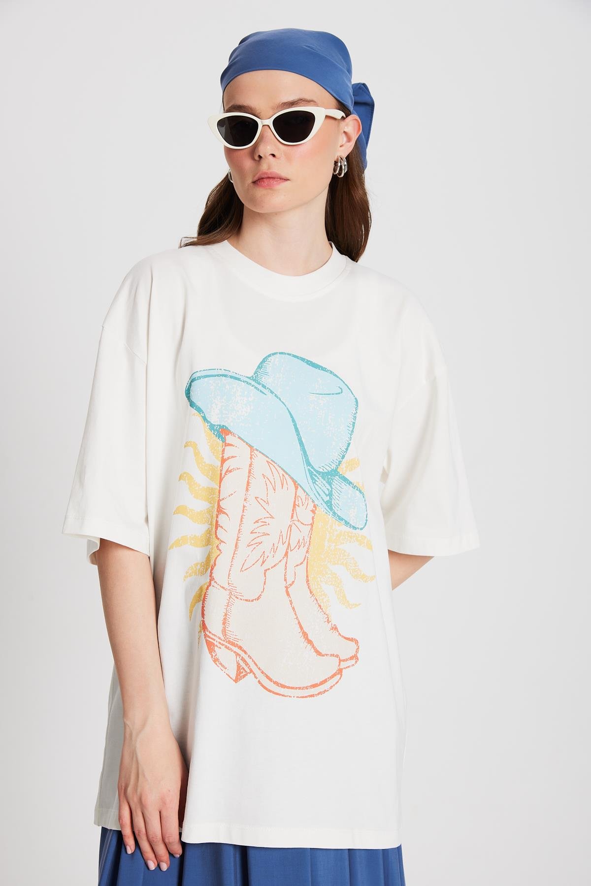 Kadın Ekru Oversize Baskılı T-shirt 29156