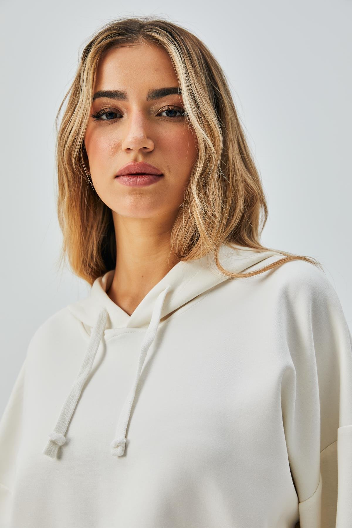 Kadın Ekru OYS Modal Kapüşonlu Sweatshirt ve Beli Lastikli Pantolon Alt/Üst Takım 28031