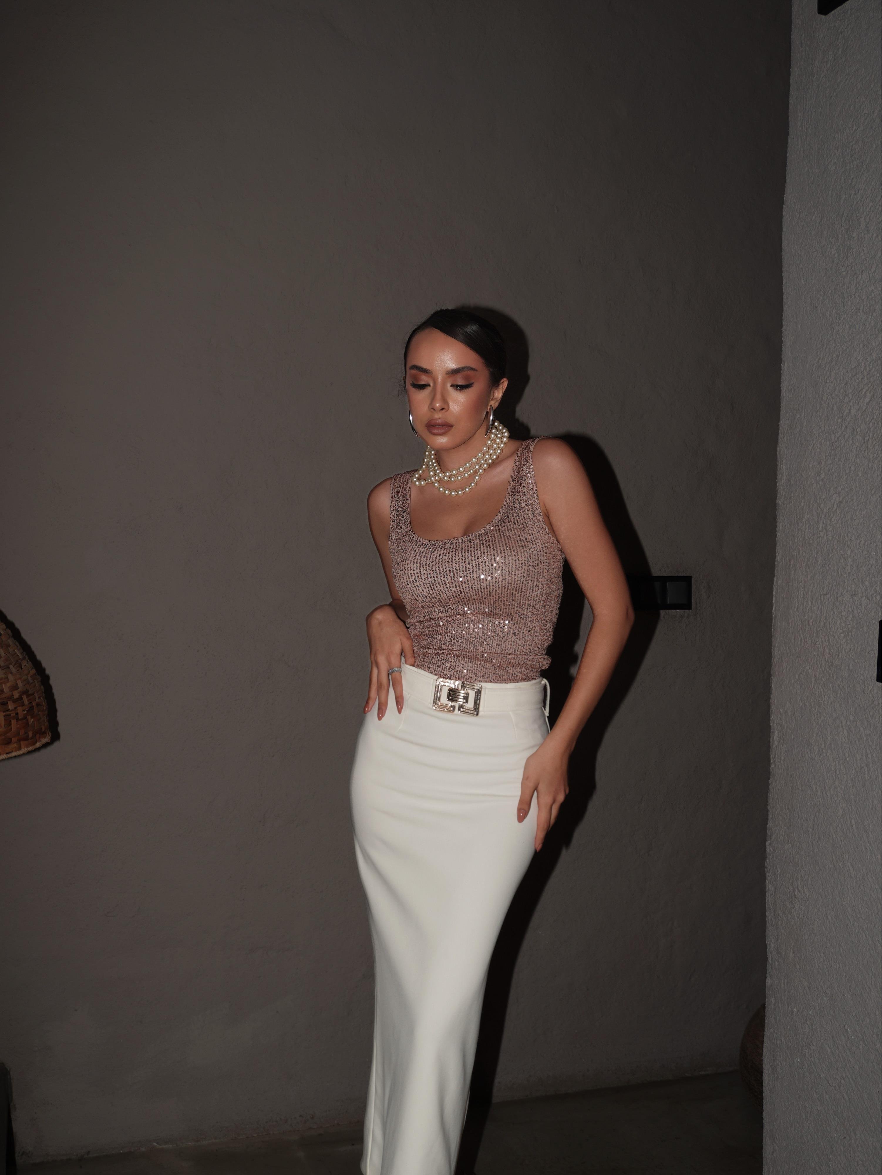 Kadın Gold Askılı Astarlı Havuz Yaka Pul Payet Bluz 28369