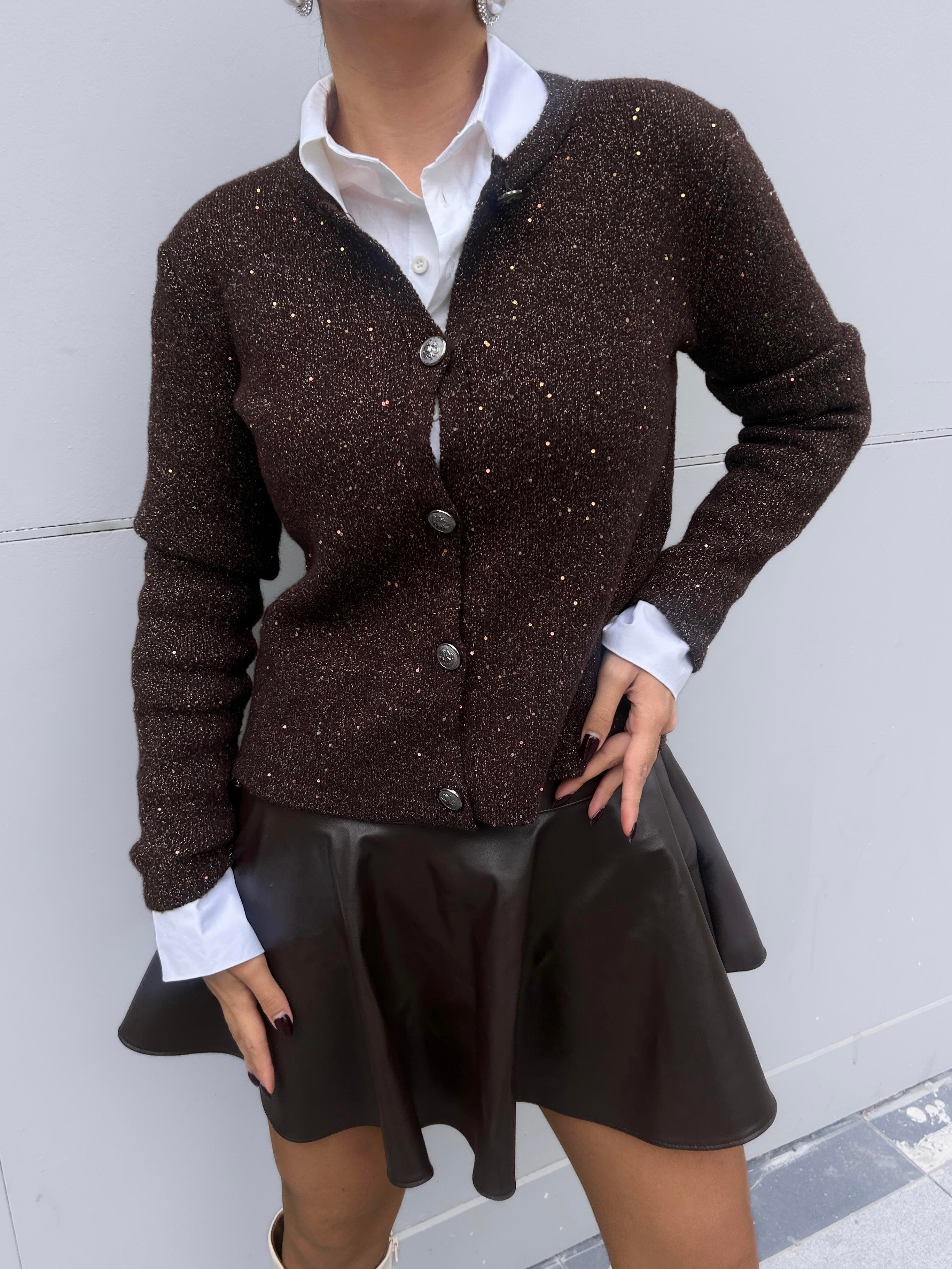 Kadın Hırka Kahve Pullu Simli Düğmeli Triko Hırka 5590