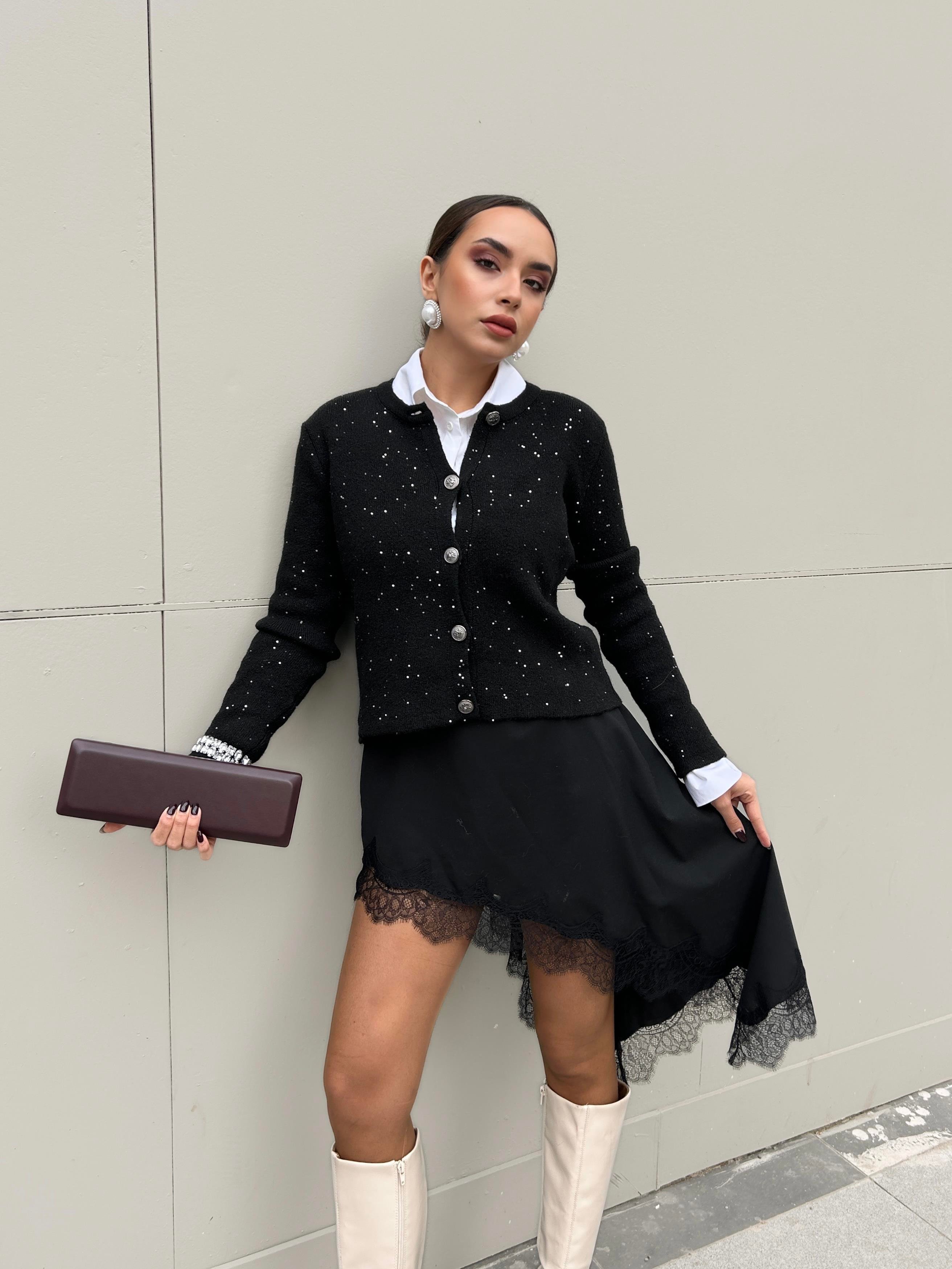 Kadın Hırka Siyah Pullu Simli Düğmeli Triko Hırka 5590