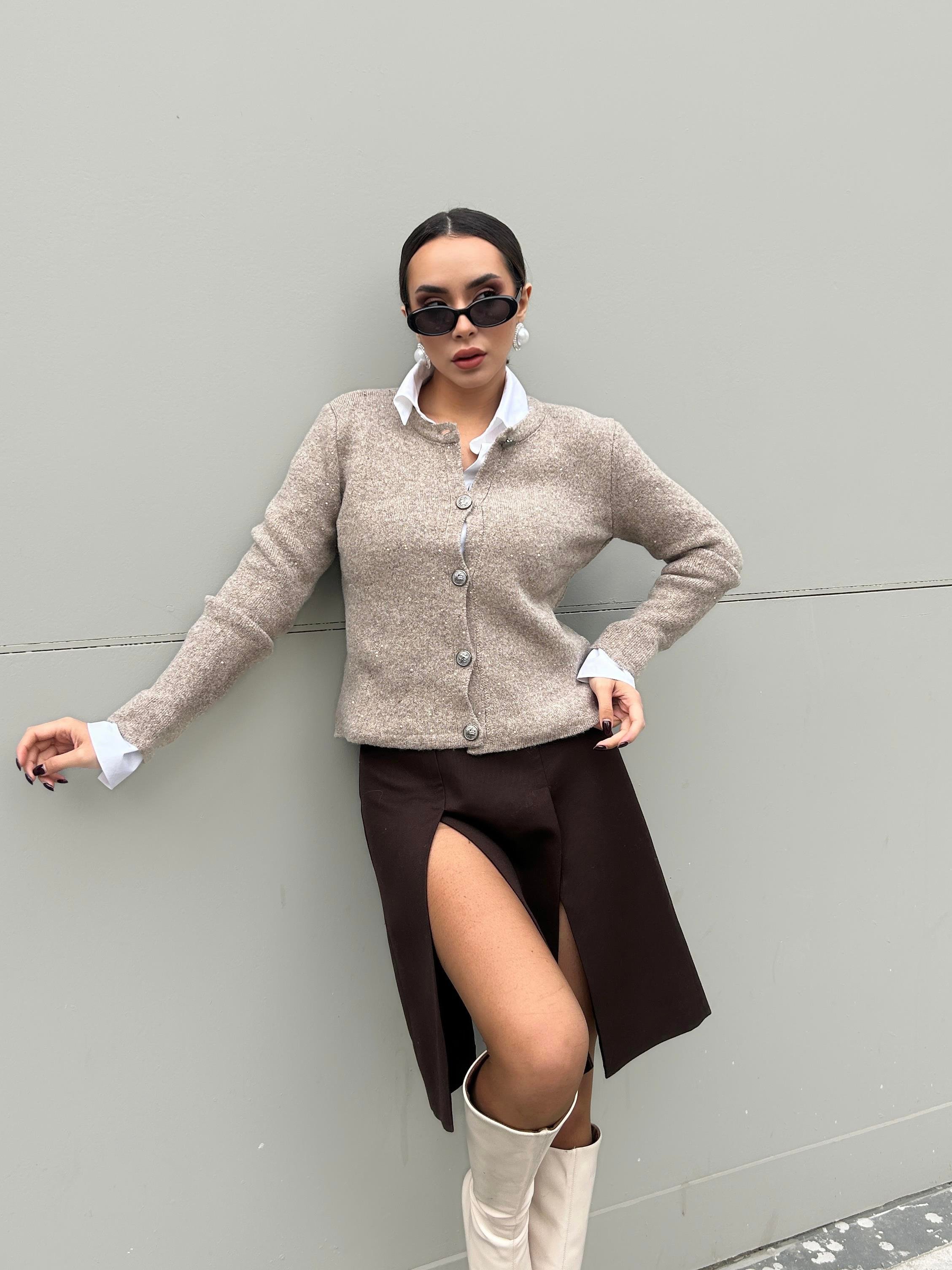 Kadın Hırka Vizon Pullu Simli Düğmeli Triko Hırka 5590