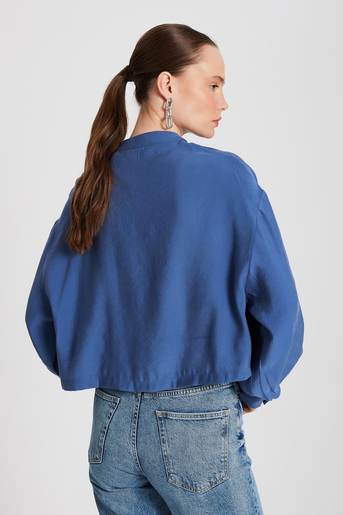 Kadın İndigo %100 Modal Hakim Yaka Kısa Gömlek 29147