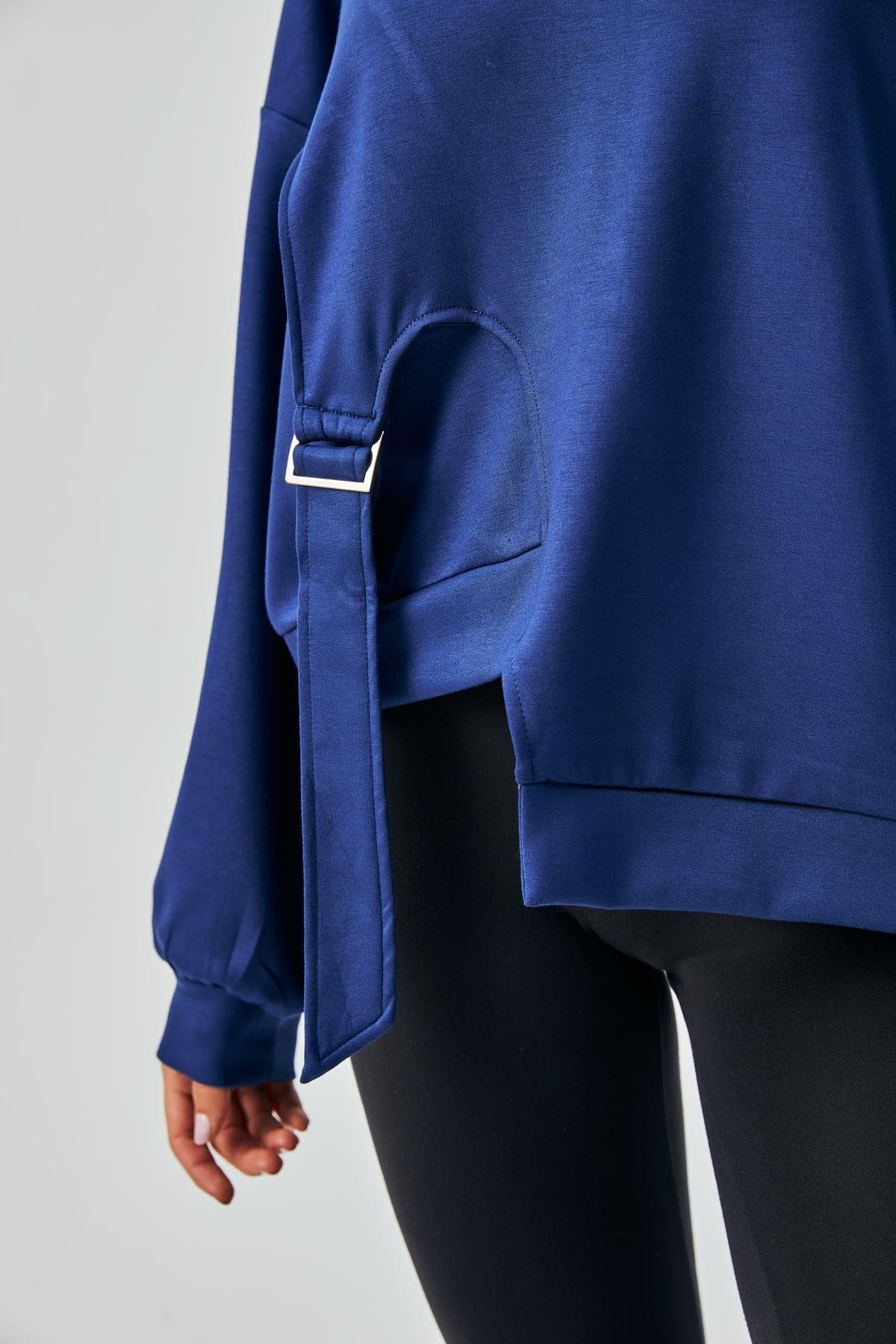 Kadın İndigo OYS Modal Kumaş Tokalı Tasarım Sweatshirt 28034