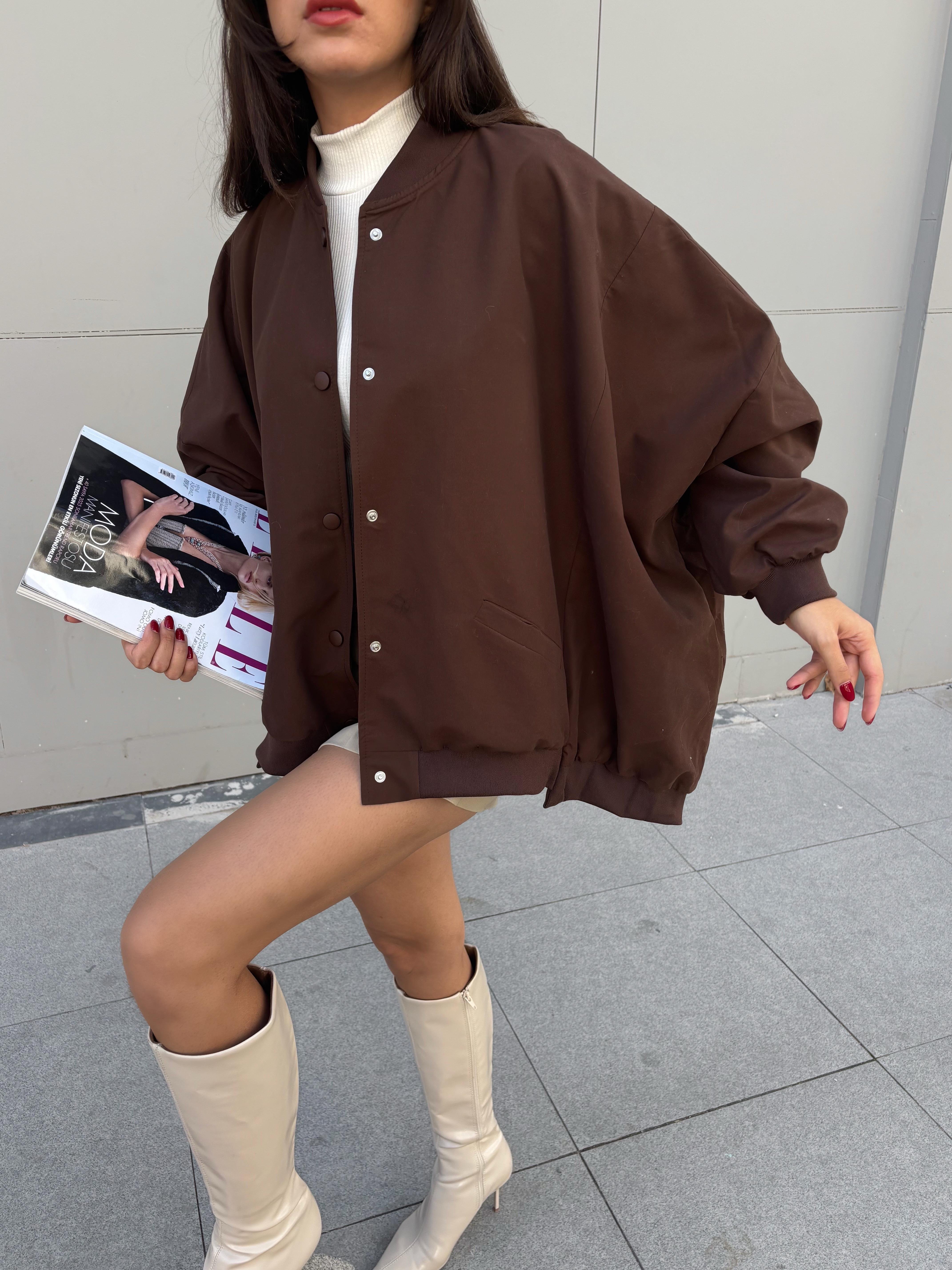 Kadın Kahve Astarlı Oversize Tasarım Trençkot 30050