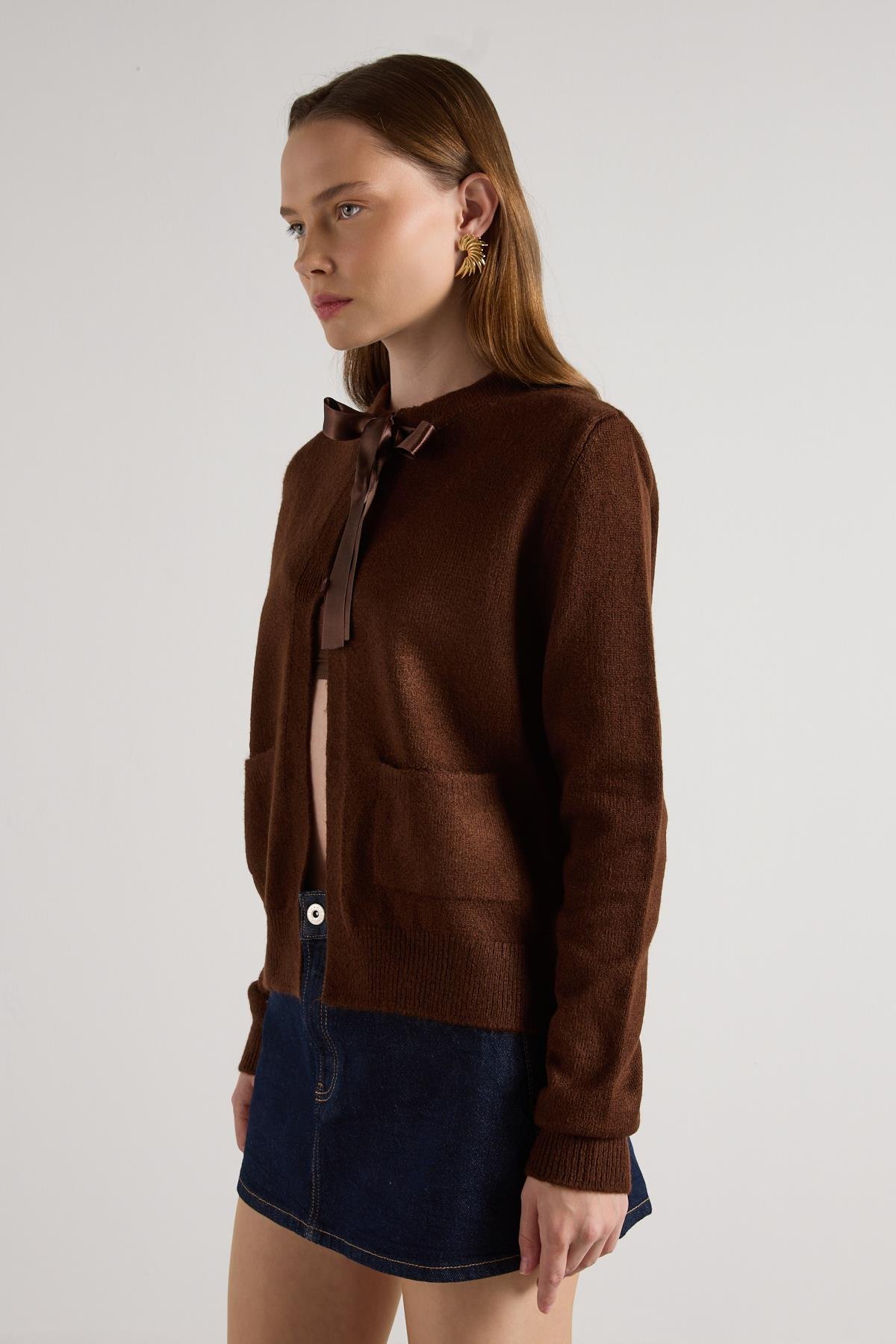 Kadın Kahve Kurdela Detaylı Kısa Tasarım Hırka 30034