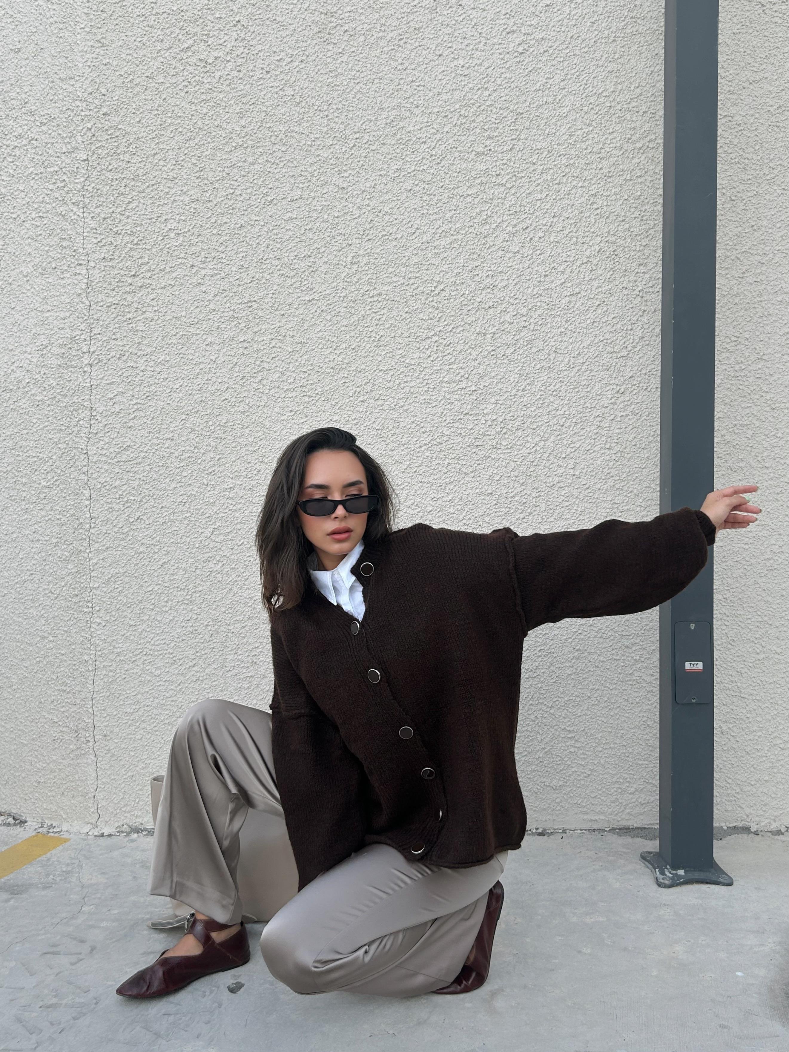 Kadın Kahve Oversize Triko Hırka Pis Dikişli 7000