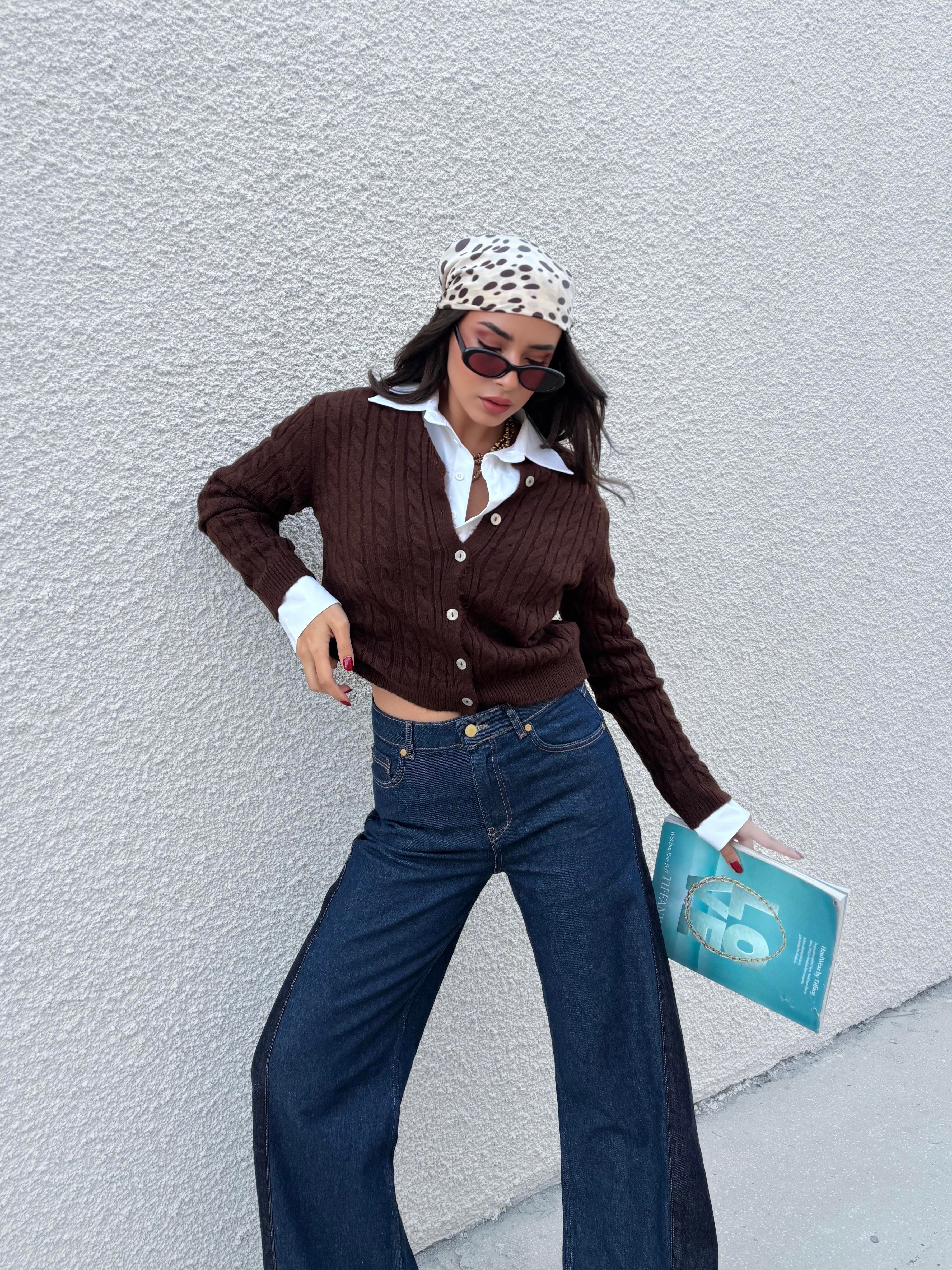 Kadın Kahve Saç Örgü Taş Düğmeli Kısa Hırka 30033