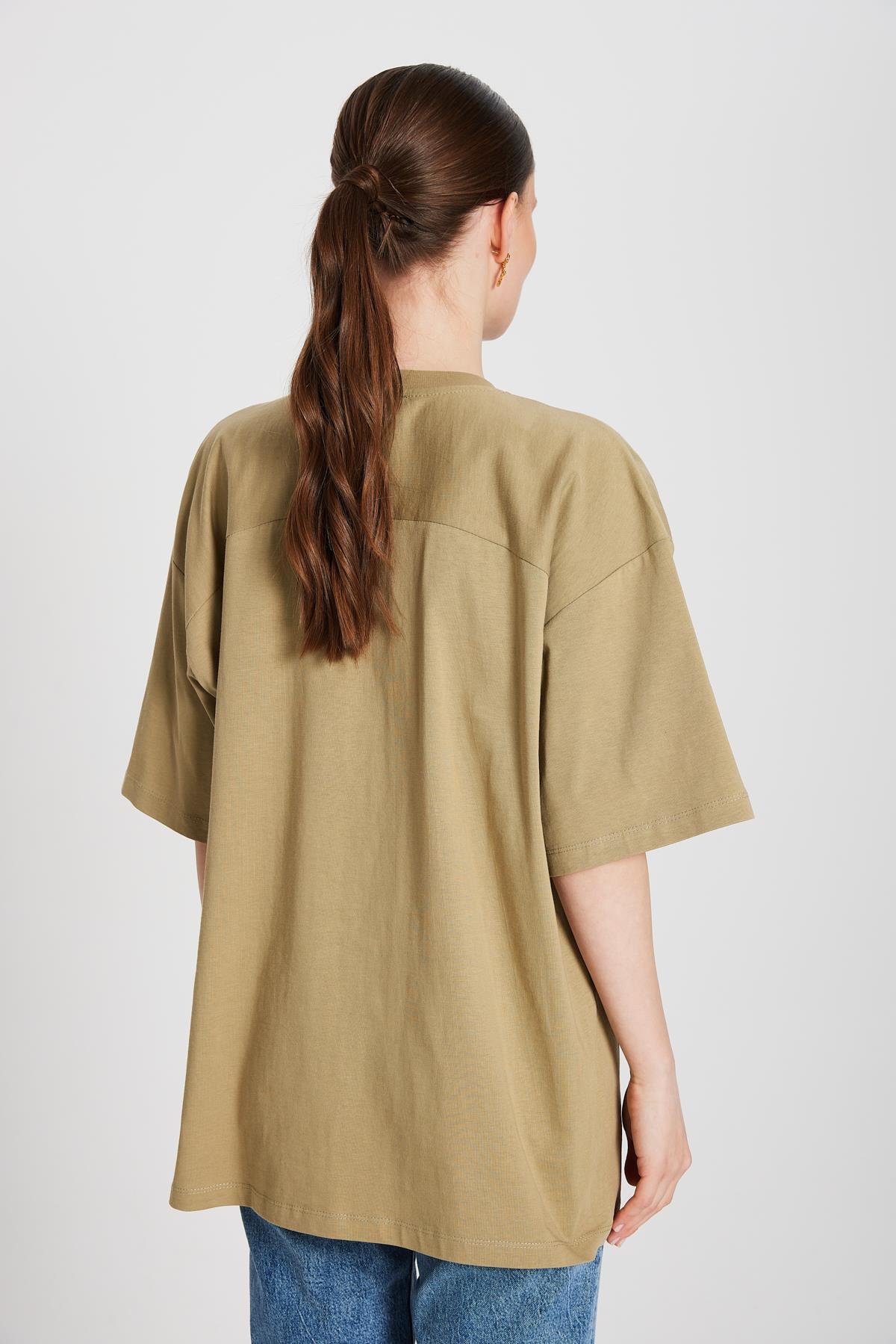 Kadın Küf Yeşili Oversize Baskılı T-shirt 29156