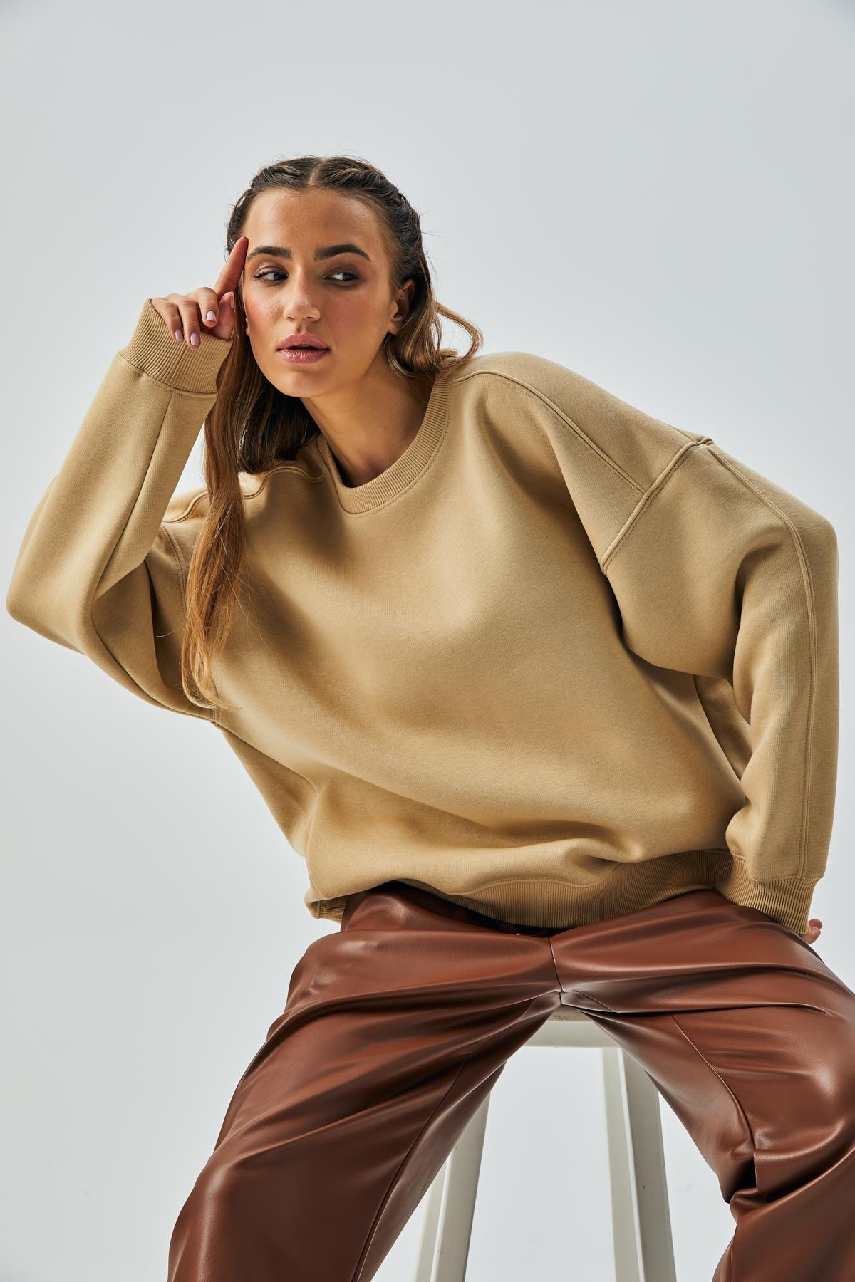Kadın Kum Beji  3 İplik Penye Şardonlu Oversize Sweatshirt 28050
