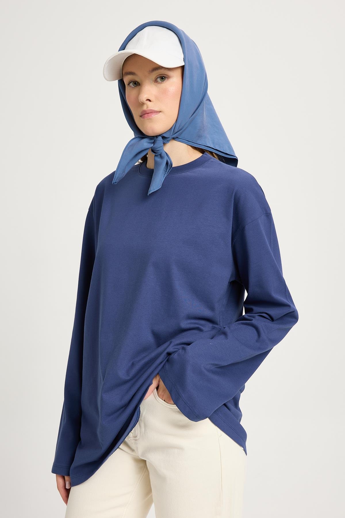 Kadın Lacivert Geniş Kol Oversize Basic T-shirt
