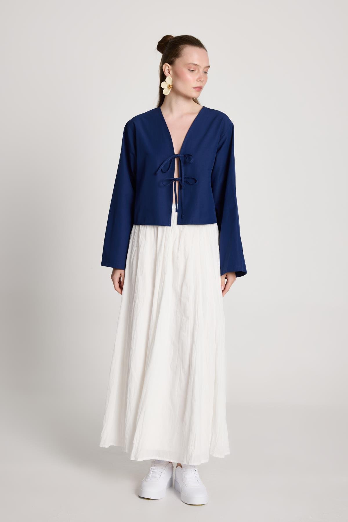 Kadın Lacivert Poplin Önden Bağlamalı Bluz 29085