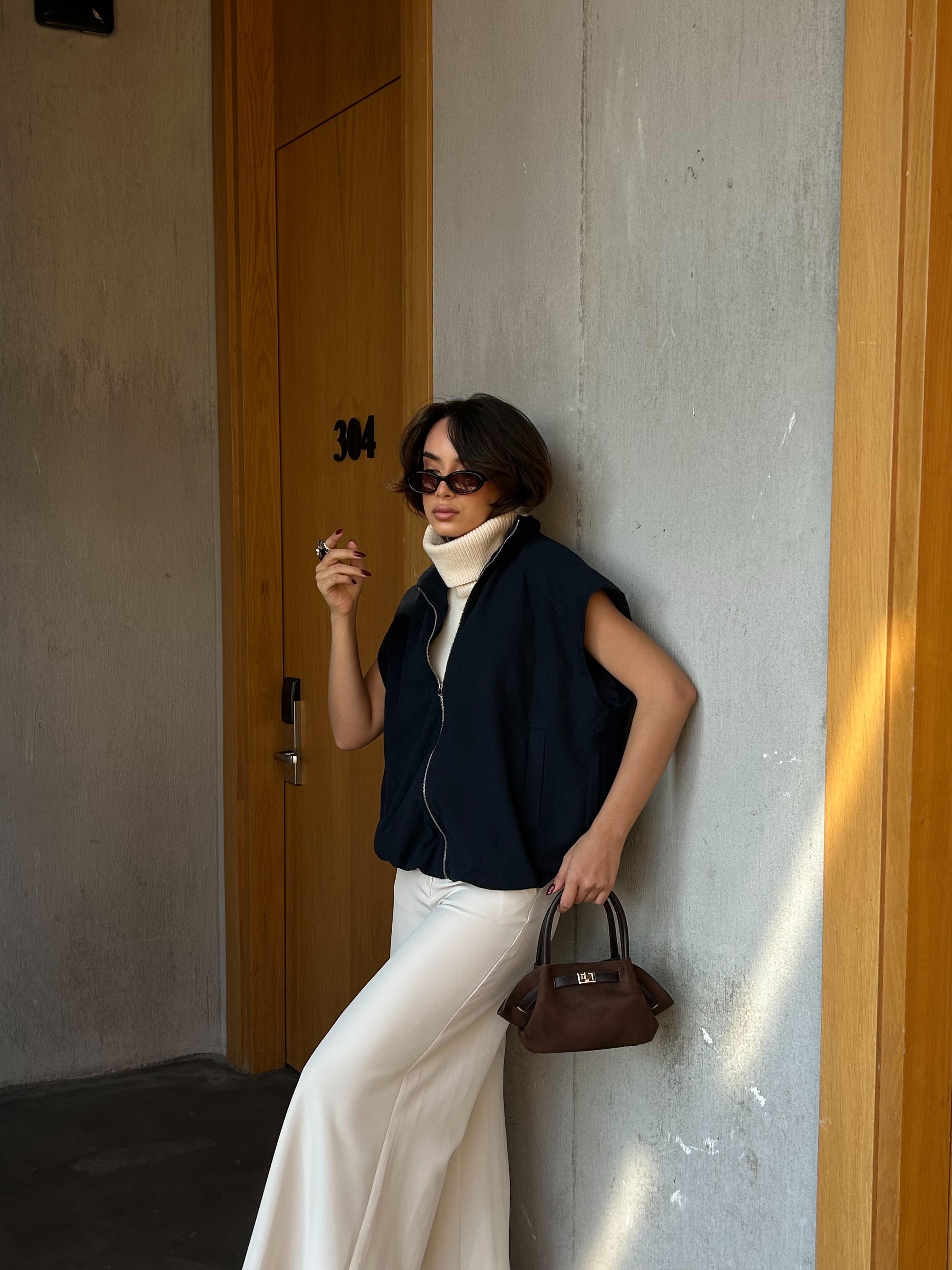 Kadın Lacivert Şardonlu Poliviskon Astarlı Balon Yelek 28266