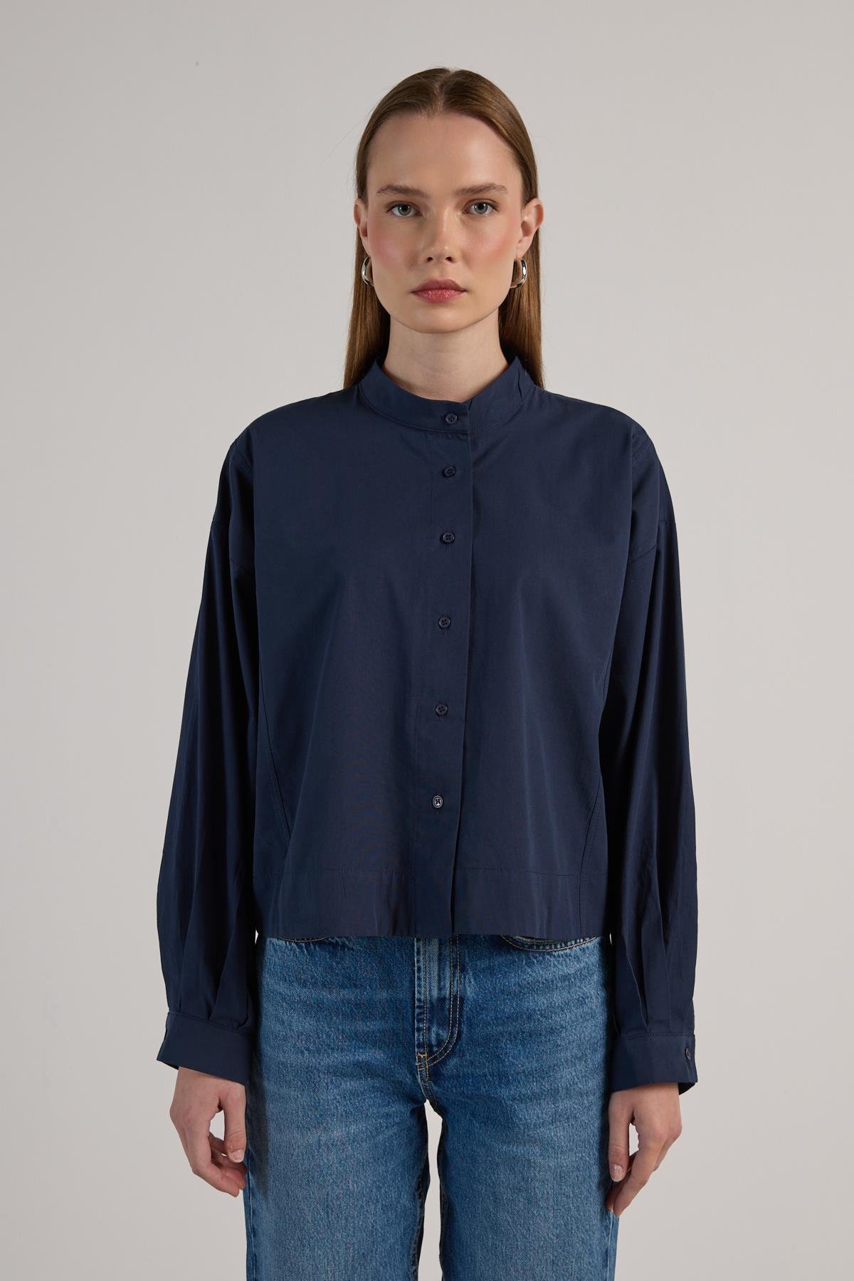 Kadın Lacivert Tasarım Oversize Kısa Gömlek 30019