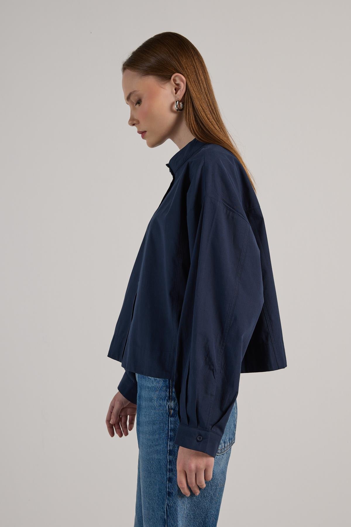 Kadın Lacivert Tasarım Oversize Kısa Gömlek 30019