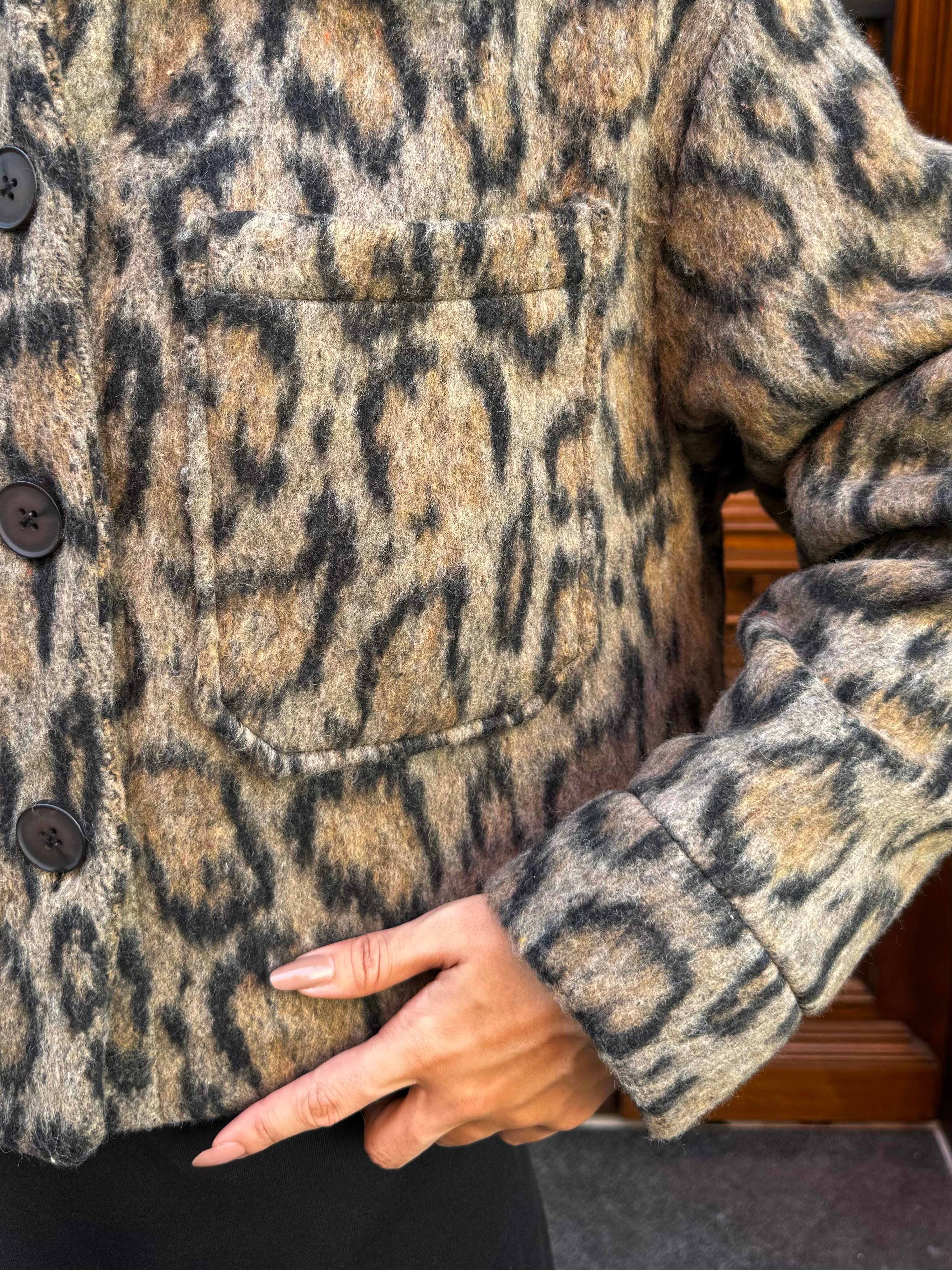 Kadın Leopar Desen Şardonlu Kaşe Kısa Kaban 28126