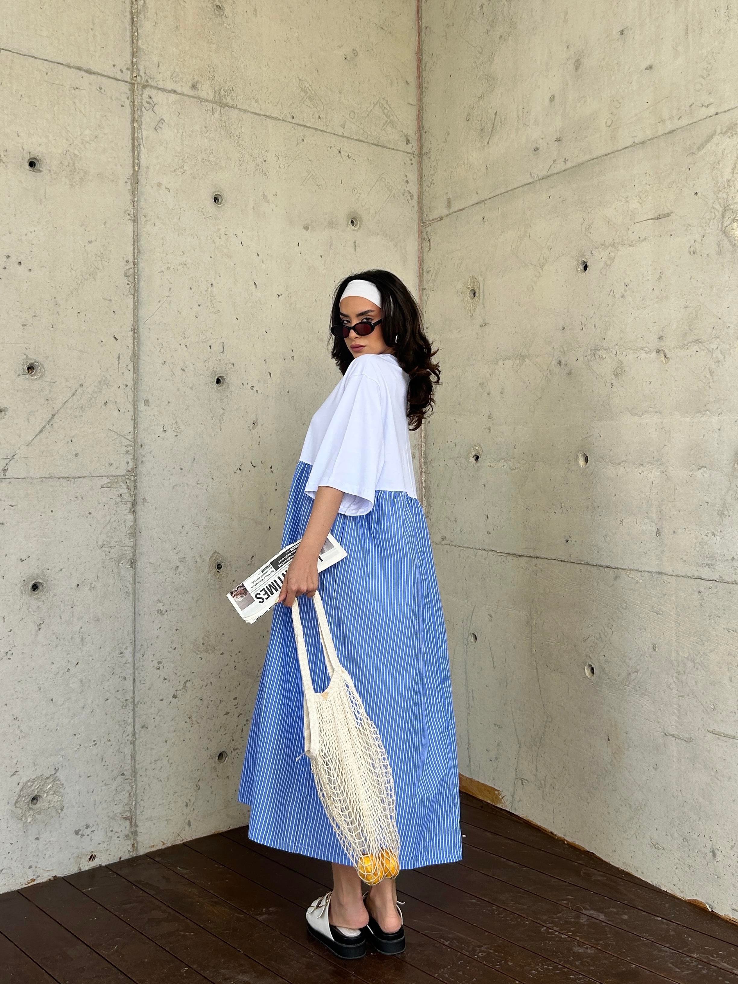 Kadın Mavi Üstü Penye Altı Çizgili Dokuma Kumaş Uzun Oversize Elbise 29169