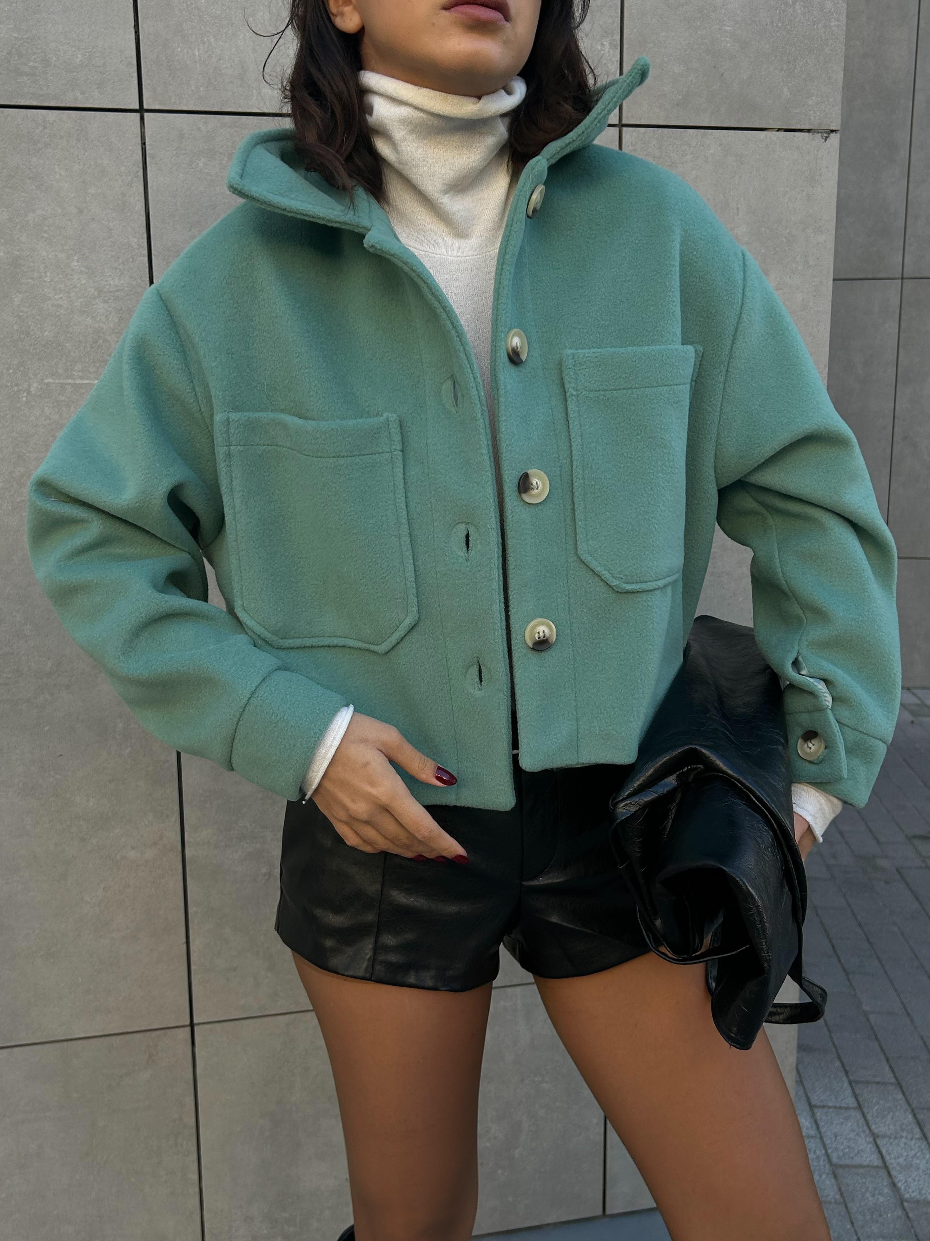 Kadın Mint Astarlı Kısa Oversize Kaşe Kaban 28304