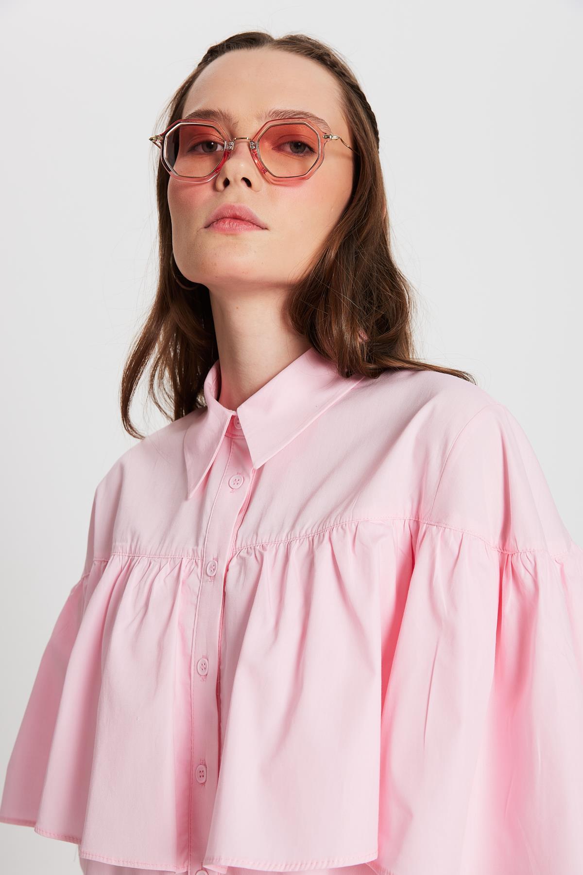 Kadın Pembe Fırfırlı Pamuk Kumaş Geniş Kesim Gömlek 29136