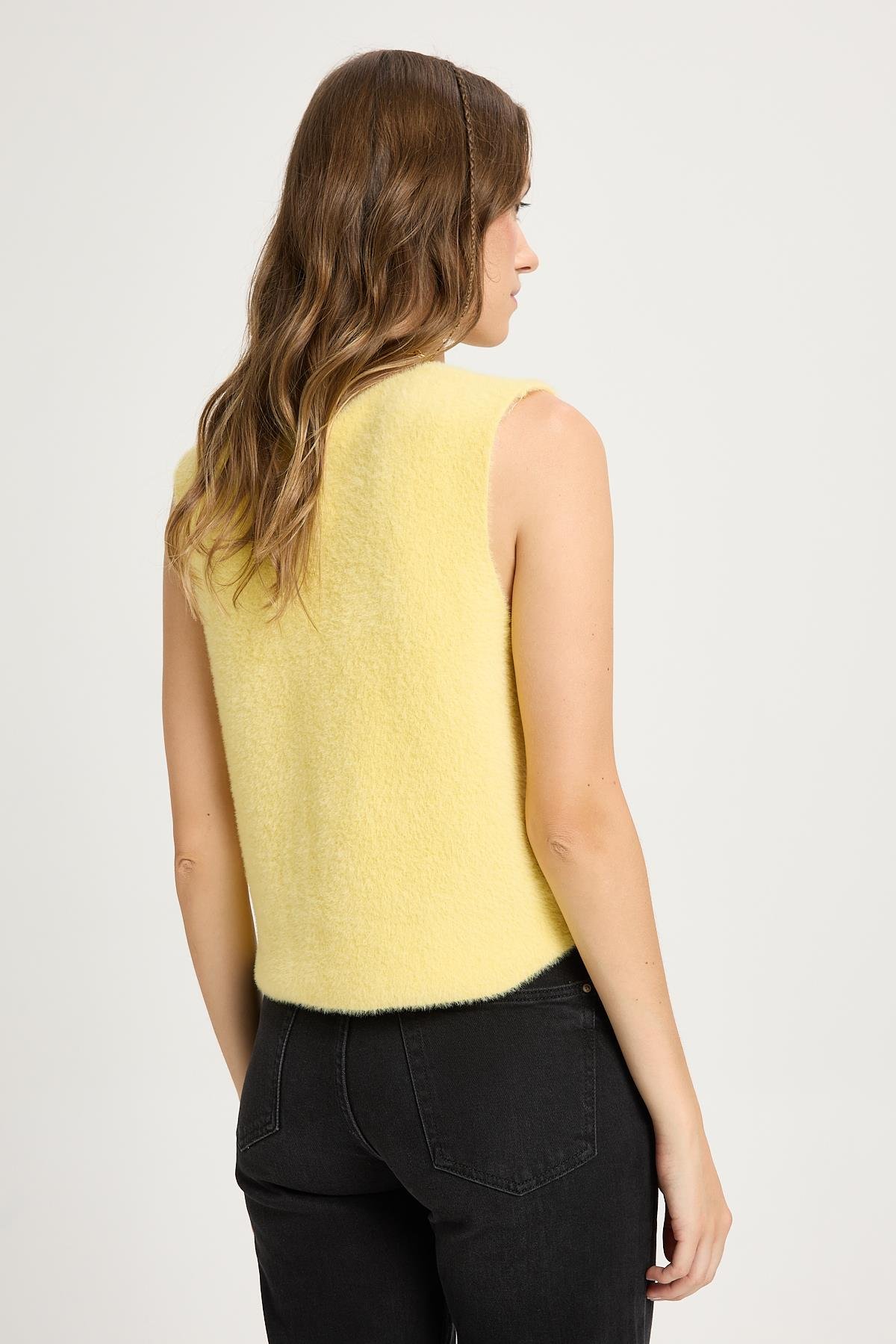 Kadın Sarı Triko Yelek Gold Düğme Detaylı Yumuşak Dokulu 2541