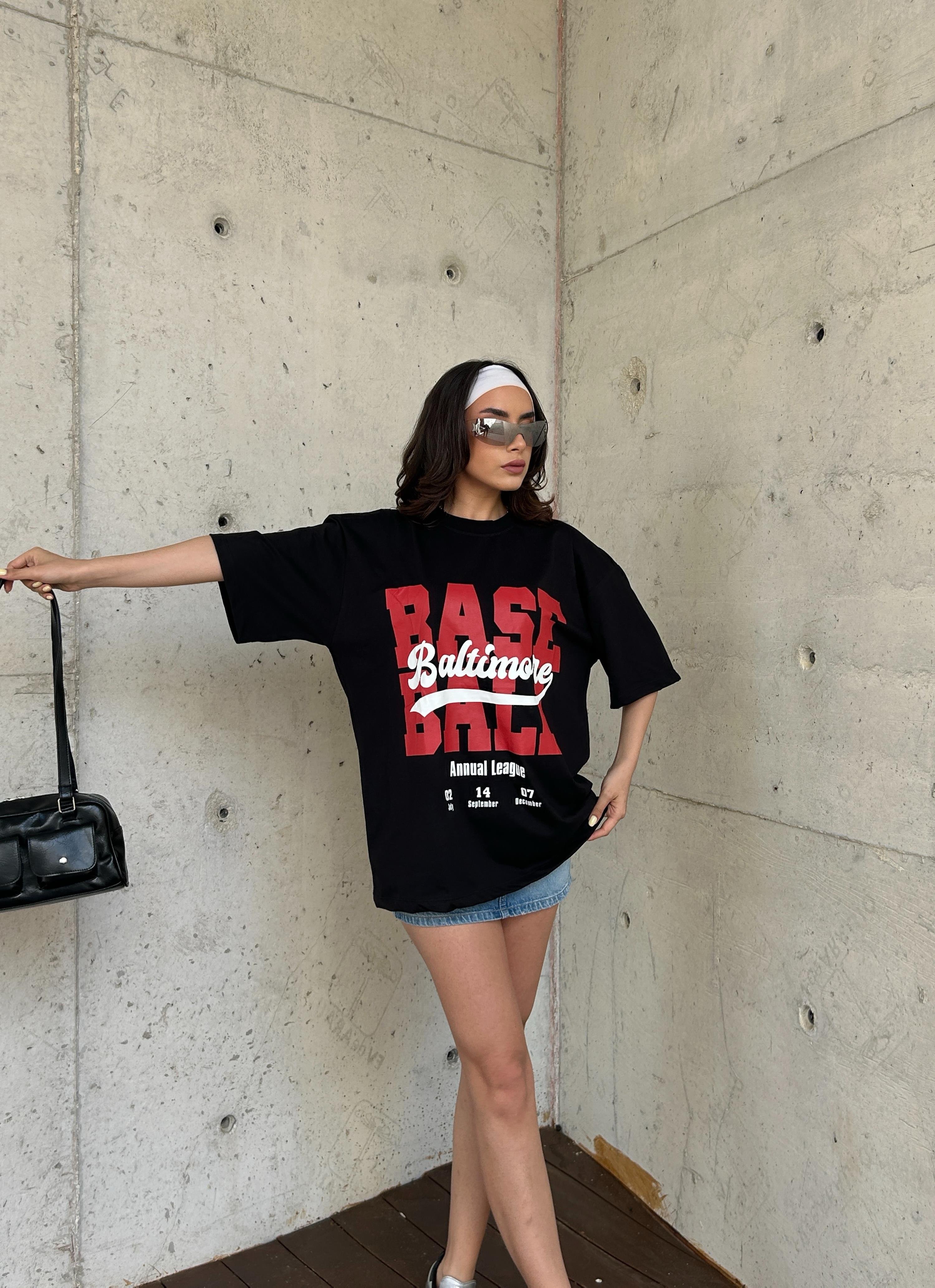 Kadın Siyah %100 Pamuk Baskılı Oversize T-shirt 29179