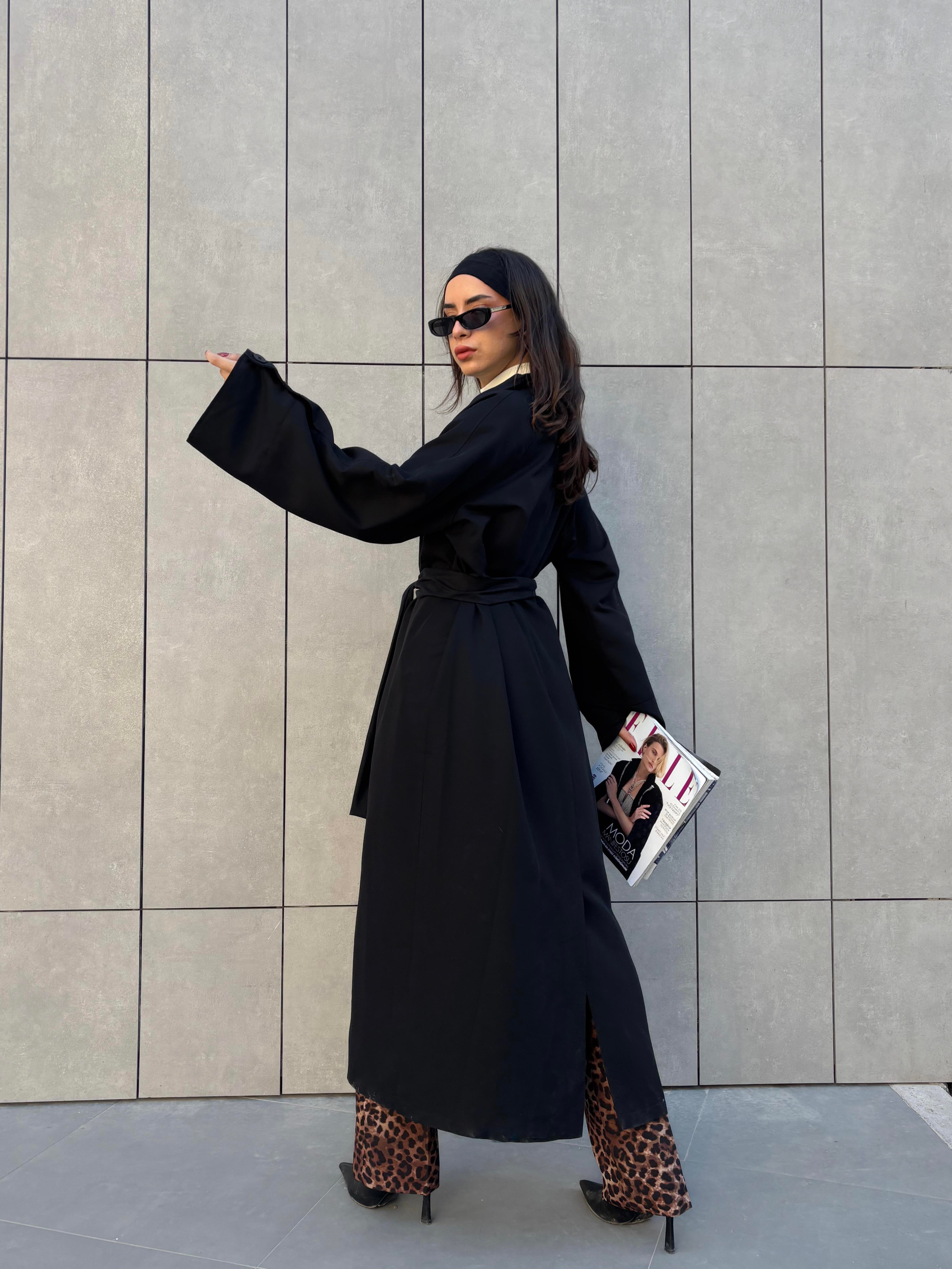 Kadın Siyah Astarlı Uzun Trençkot 30030