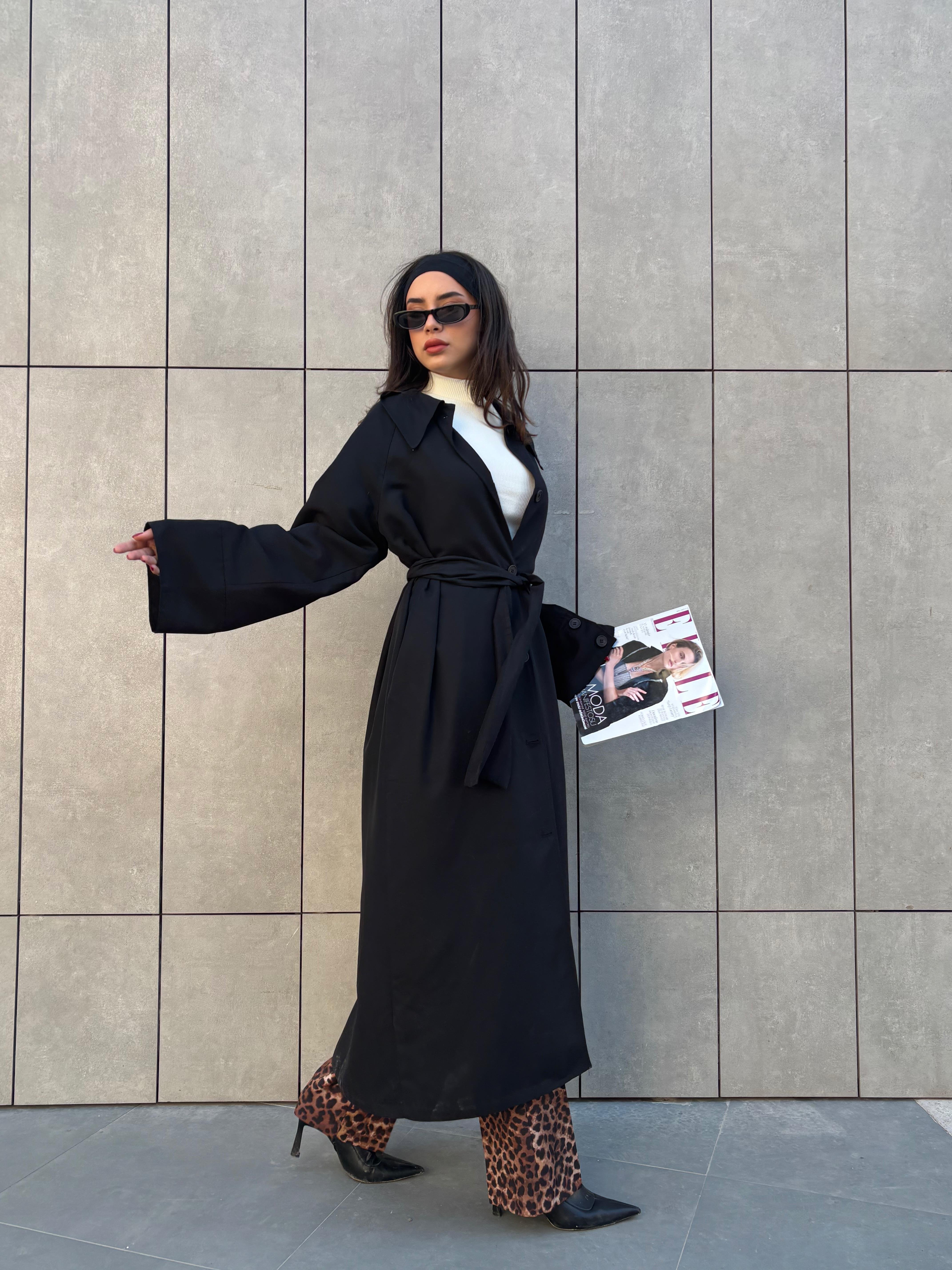 Kadın Siyah Astarlı Uzun Trençkot 30030