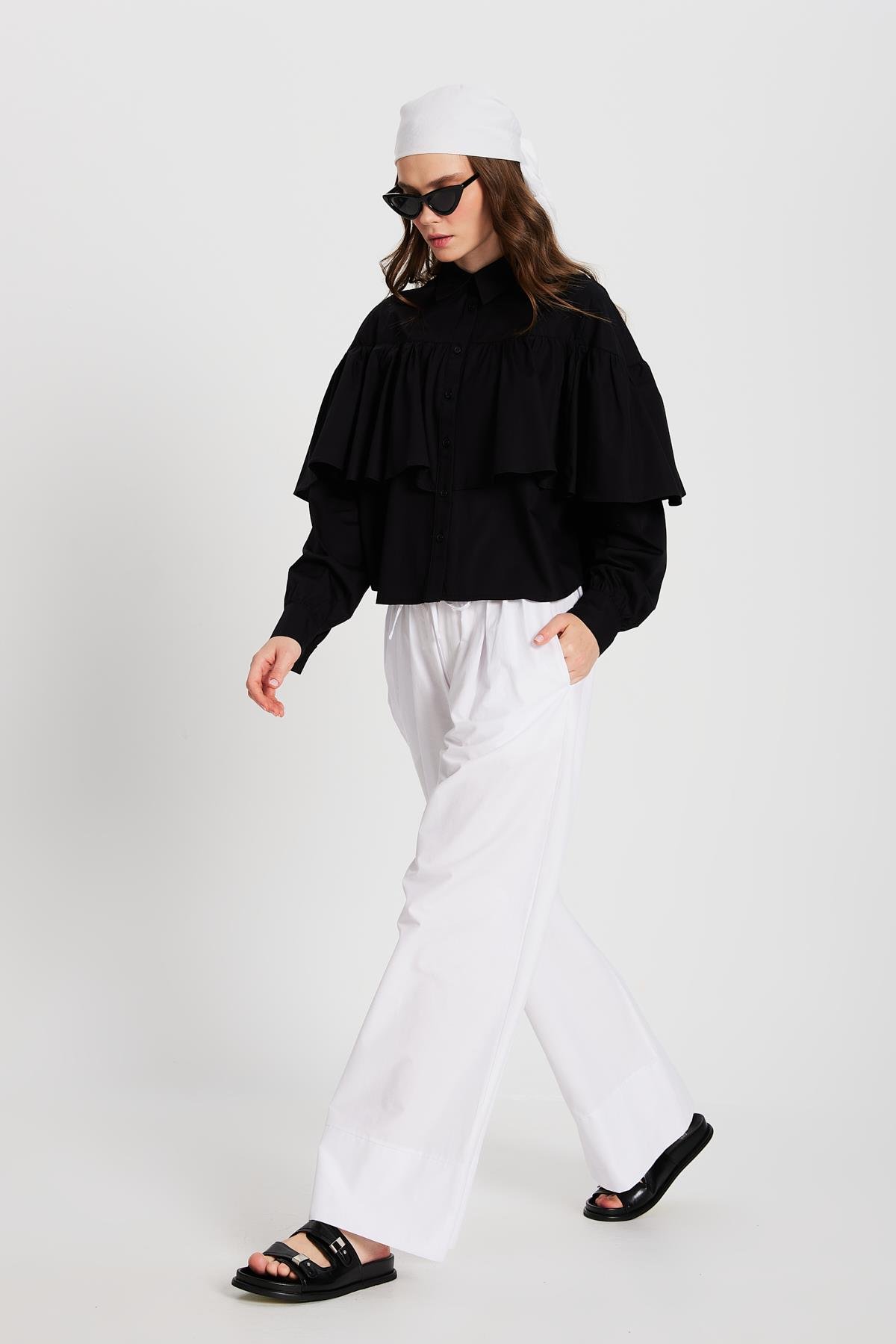 Kadın Siyah Fırfırlı Pamuk Kumaş Geniş Kesim Gömlek 29136