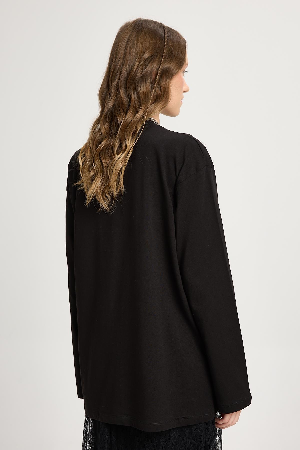 Kadın Siyah Geniş Kol Oversize Basic T-shirt