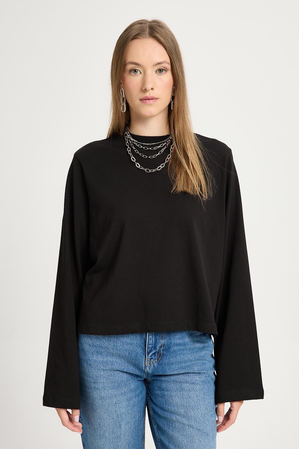 Kadın Siyah Geniş Kol Oversize Kısa Basic T-shirt 30059