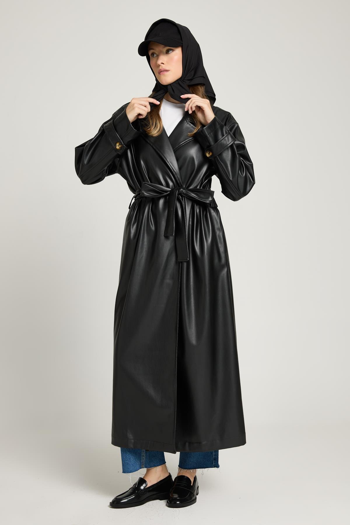 Kadın Siyah Oversize Astarsız Tam Boy Deri Trench 30022