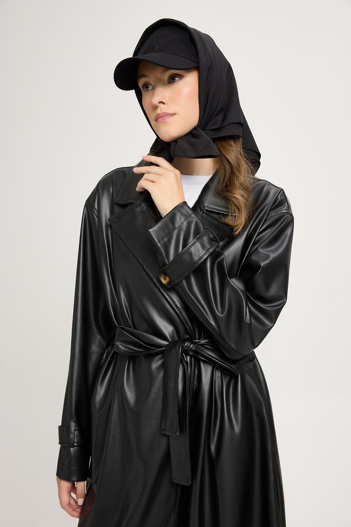 Kadın Siyah Oversize Astarsız Tam Boy Deri Trench 30022