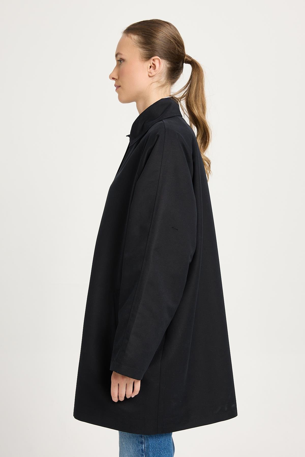 Kadın Siyah Oversize Seyyar Yakalı Astarlı Tasarım trençkot 30009