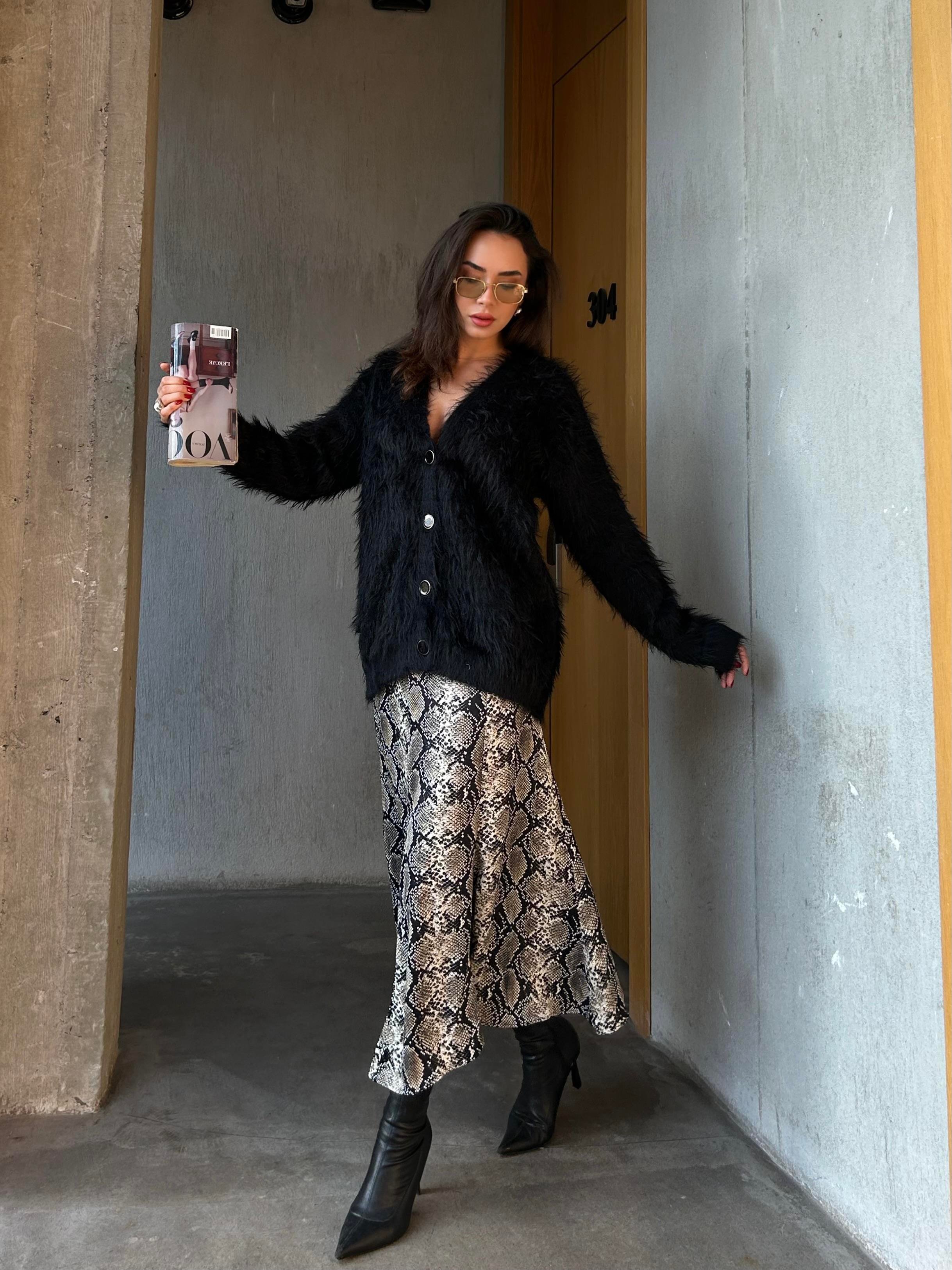 Kadın Siyah Peluş Oversize Triko Hırka 91