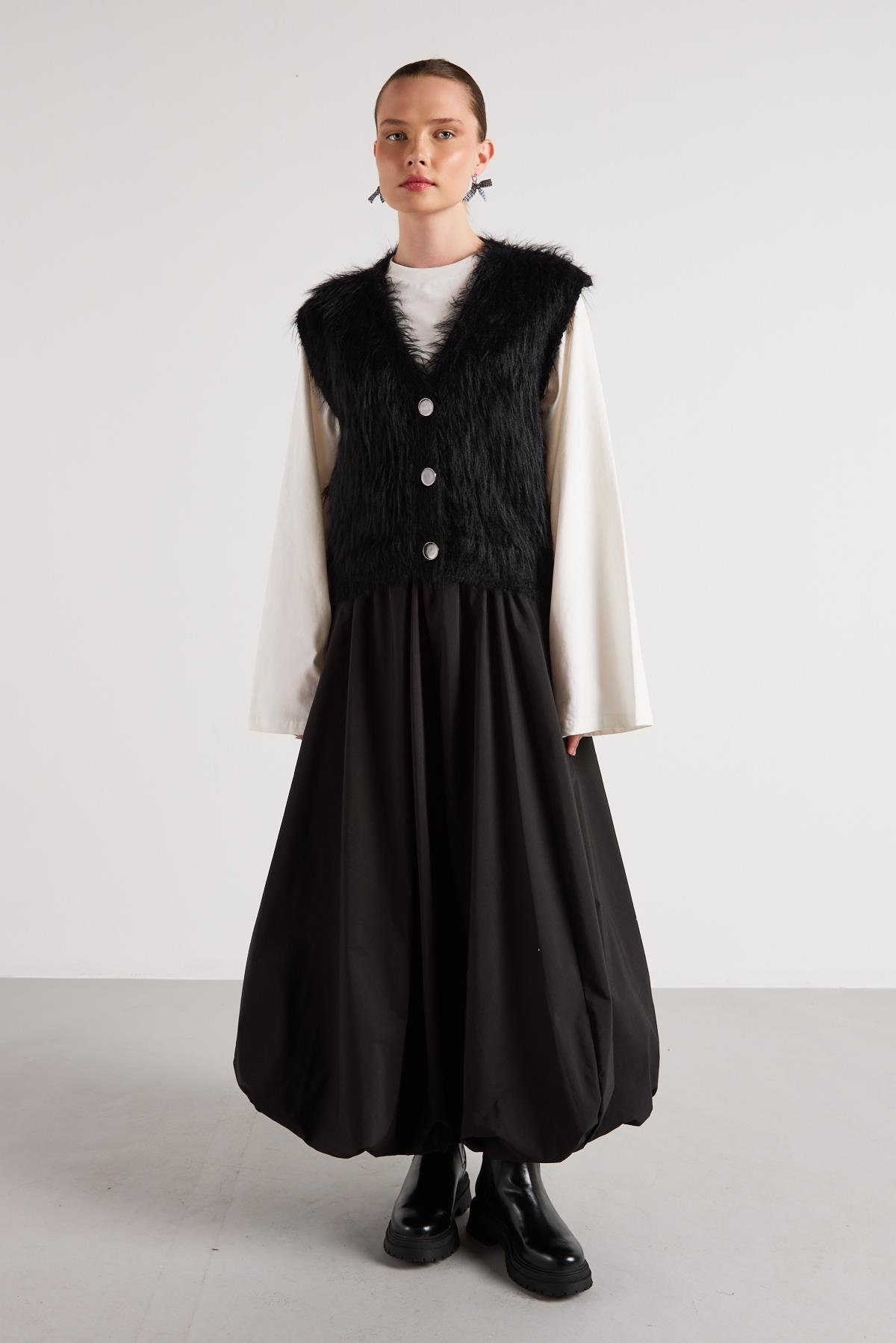 Kadın Siyah Peluş Triko Yelek 92