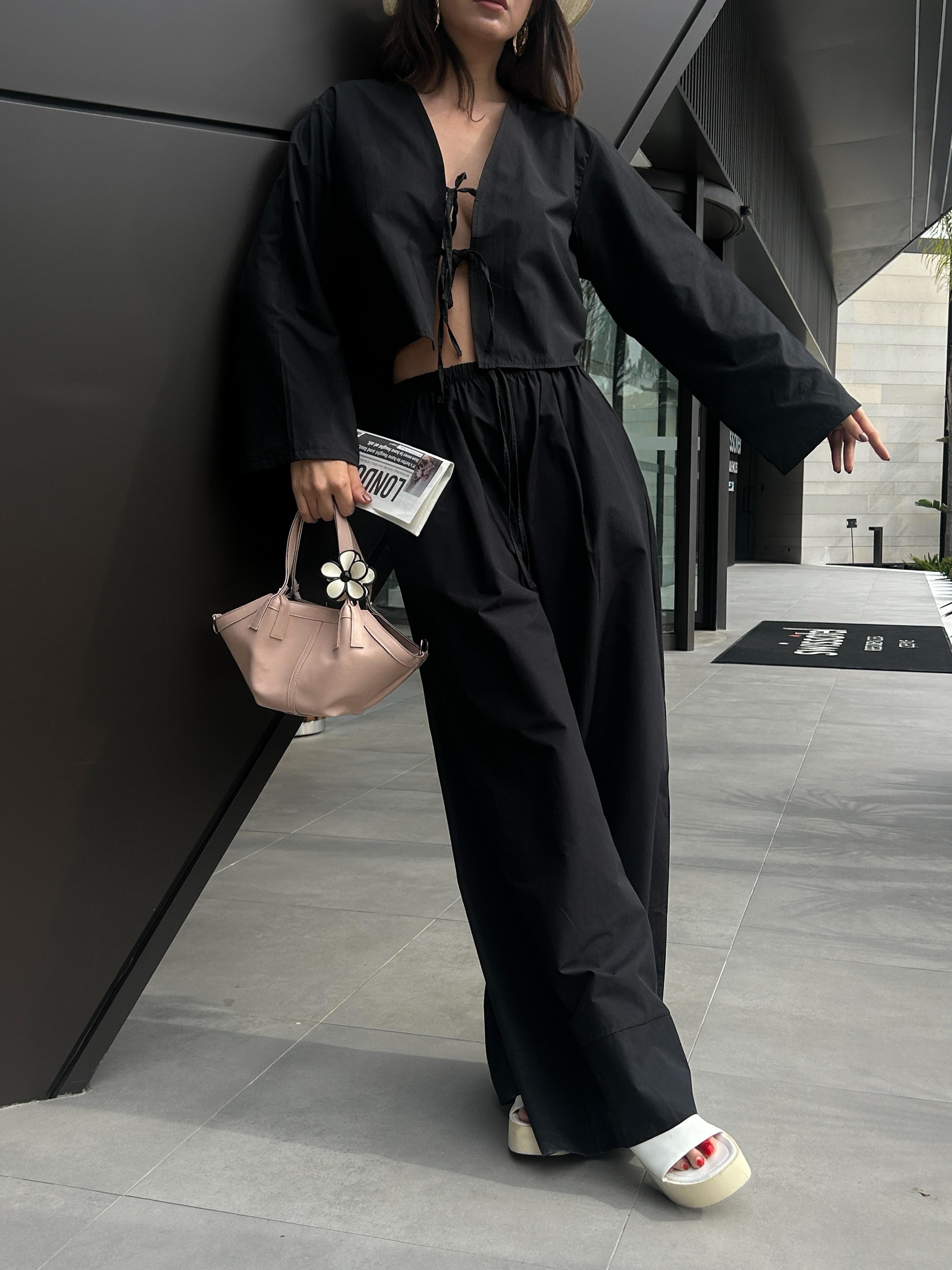 Kadın Siyah Poplin Kumaş Beli Lastikli Cepli Pantolon 29083