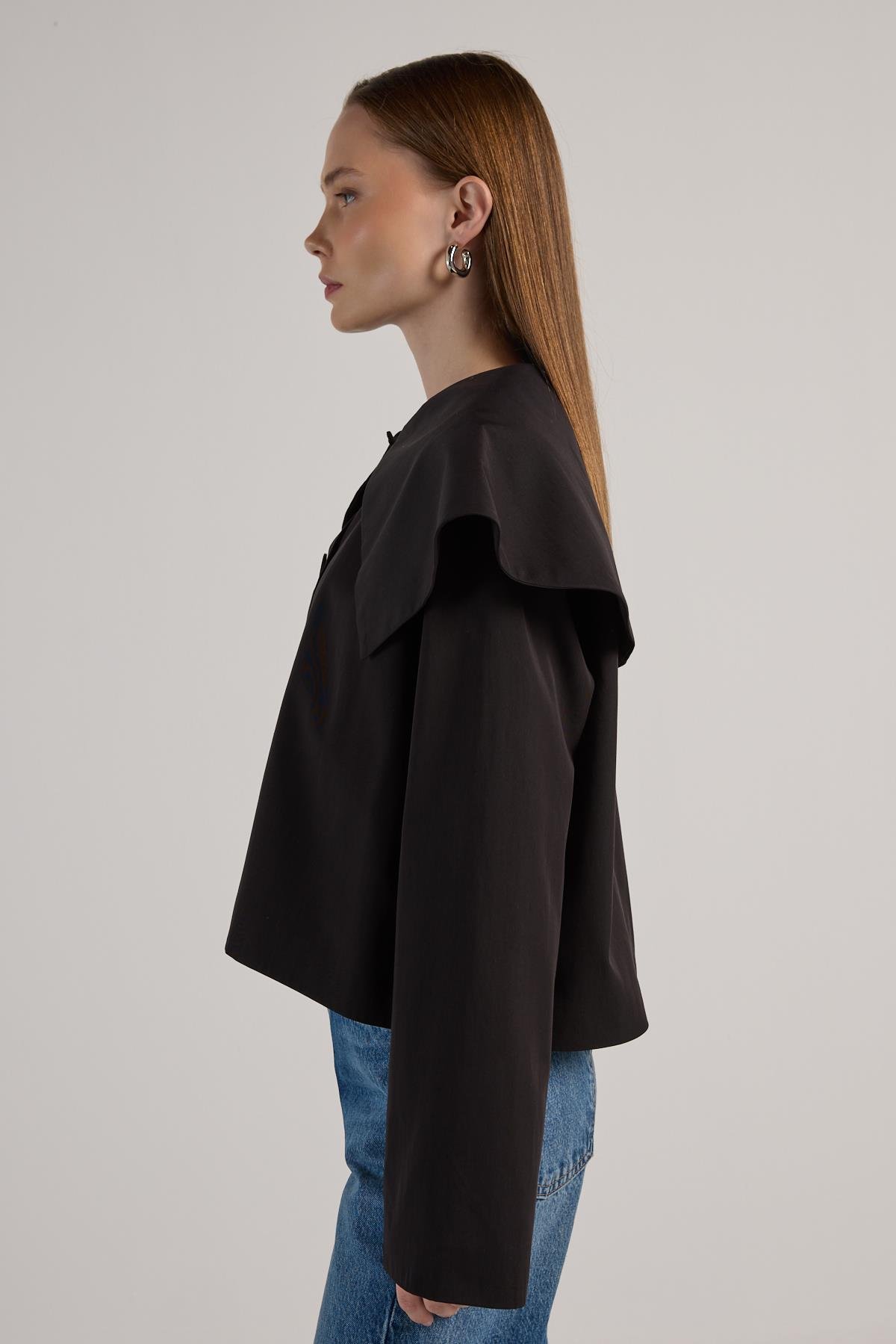 Kadın Siyah Premium Tasarım Kısa Trençkot 30011