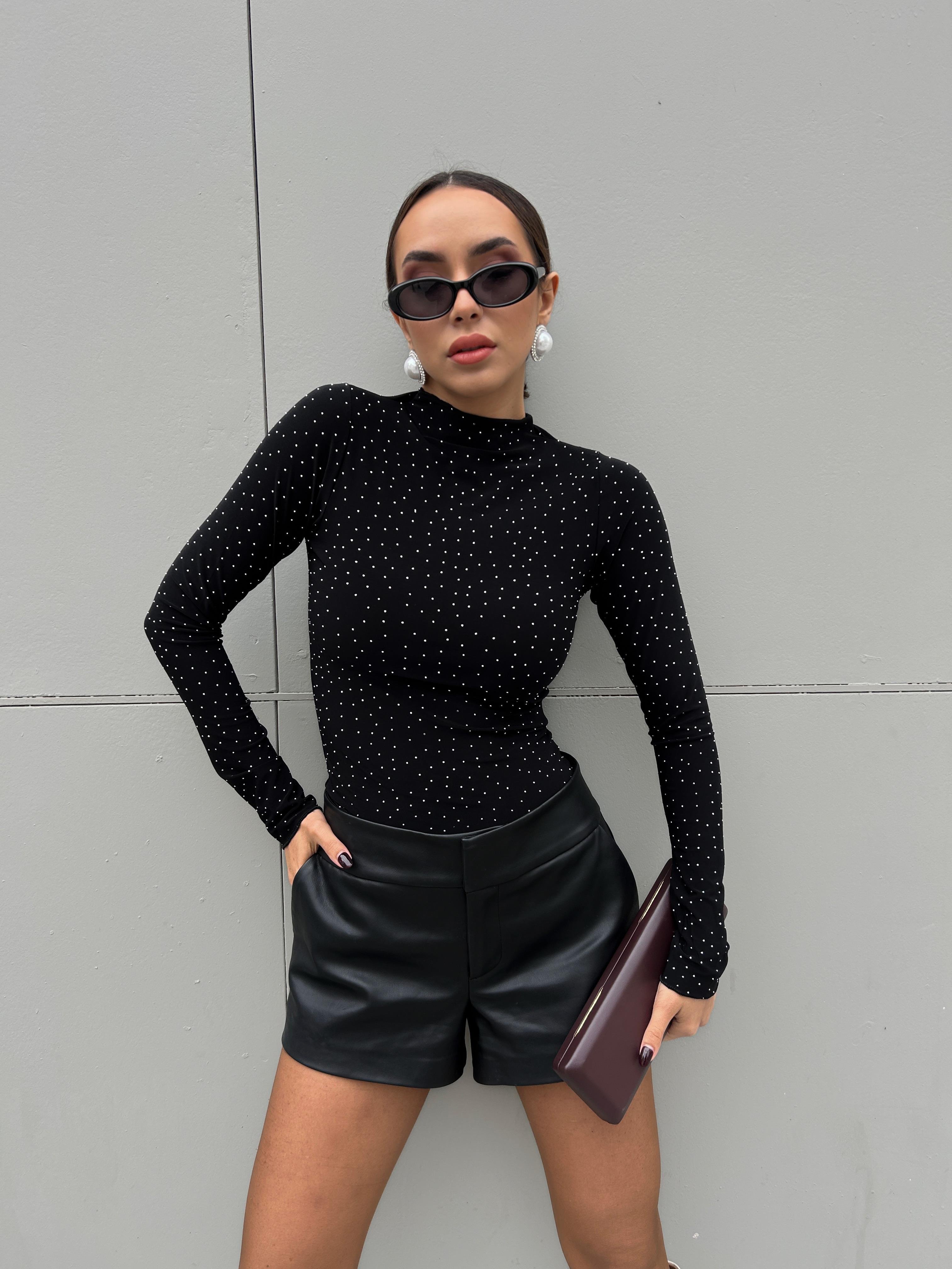 Kadın Siyah Sandy Kumaş Taşlı Bluz 30098