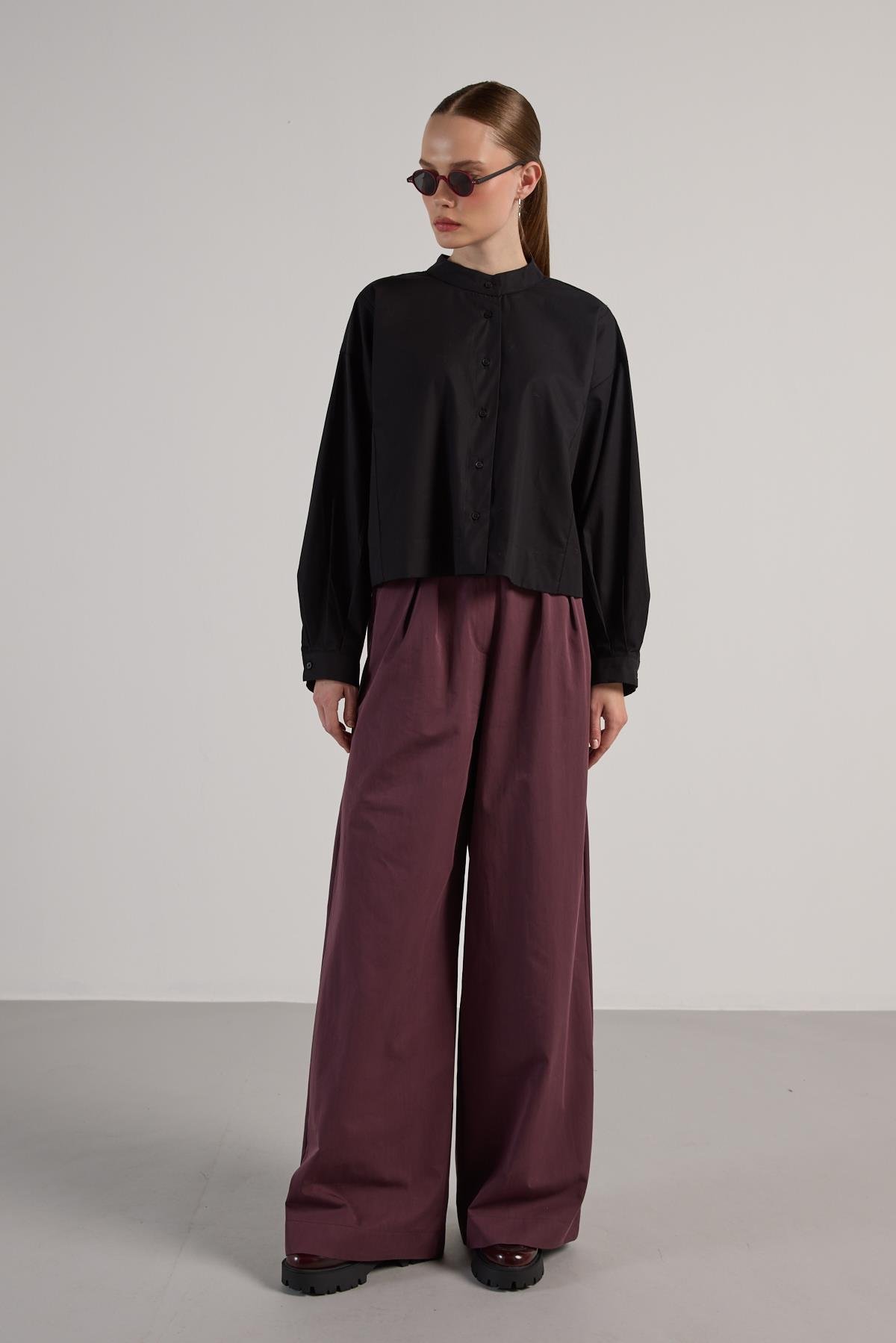 Kadın Siyah Tasarım Oversize Kısa Gömlek 30019