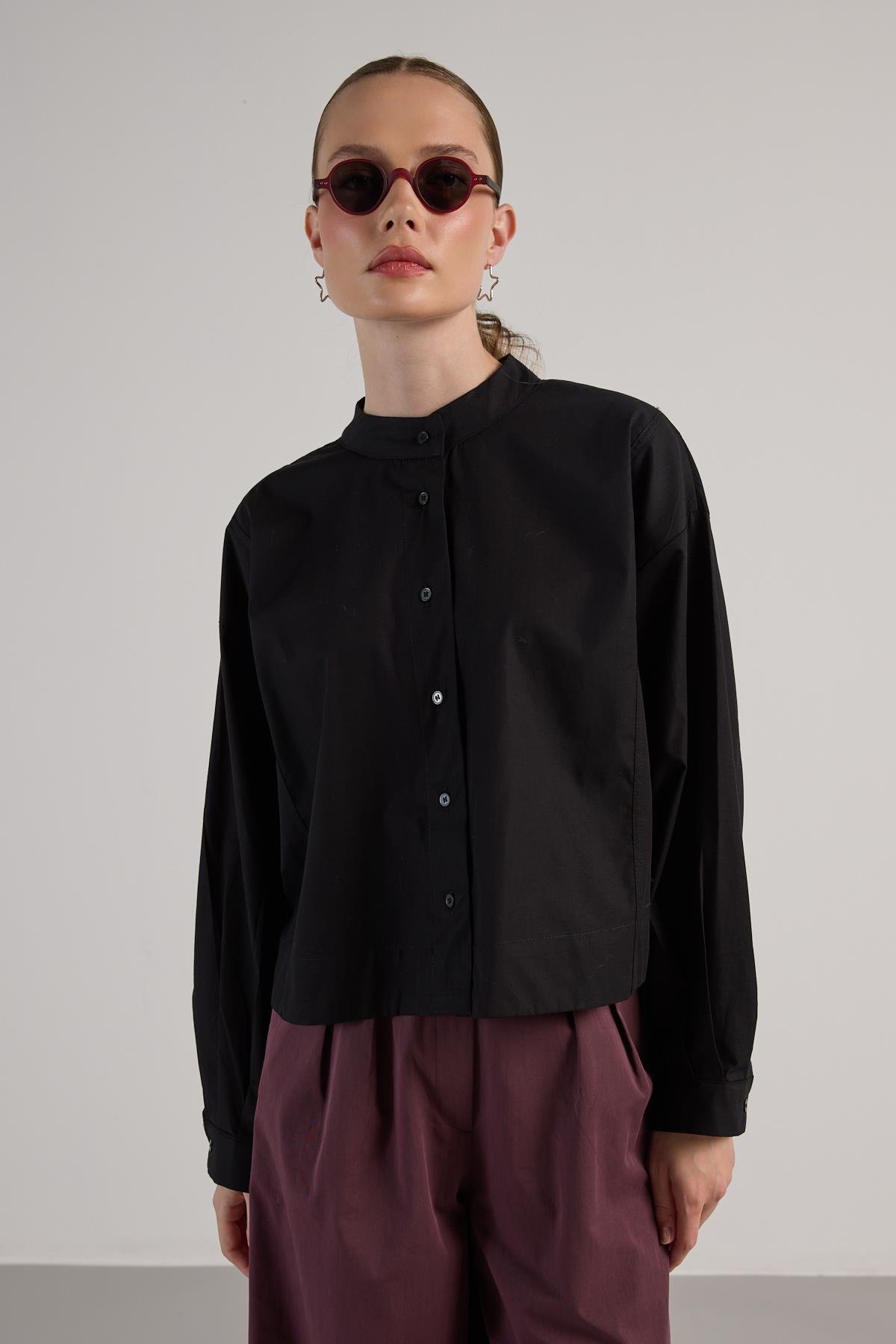 Kadın Siyah Tasarım Oversize Kısa Gömlek 30019