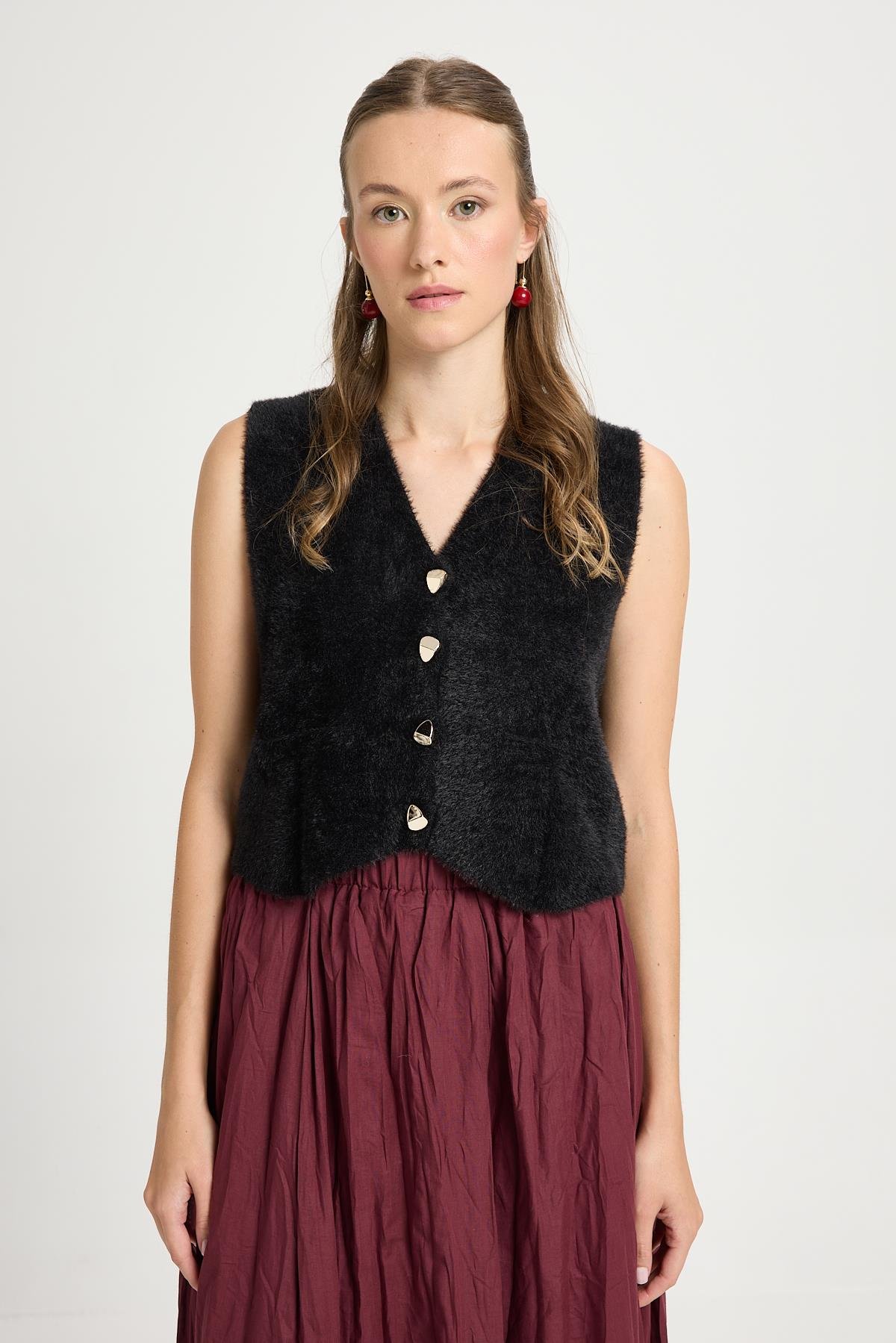 Kadın Siyah Triko Yelek Gold Düğme Detaylı Yumuşak Dokulu 2541