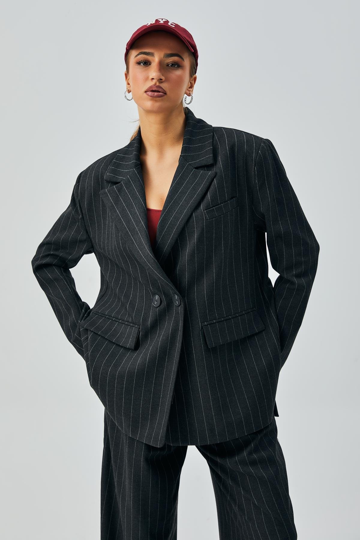 Kadın Siyah Yün Poliviskon Çizgili Kruvaze Yaka Düğmeli Blazer Ceket 28076