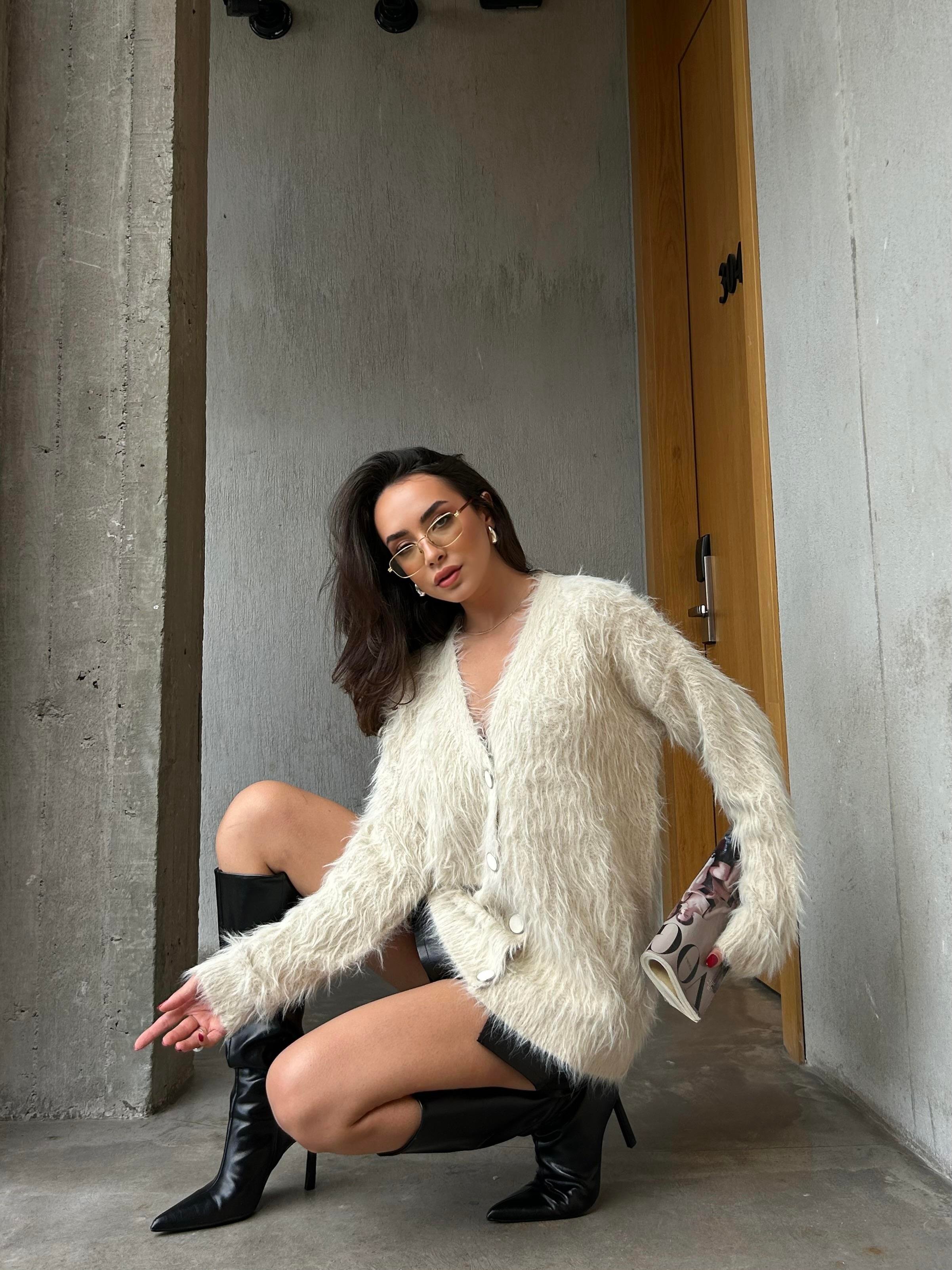 Kadın Taş Peluş Oversize Triko Hırka 91