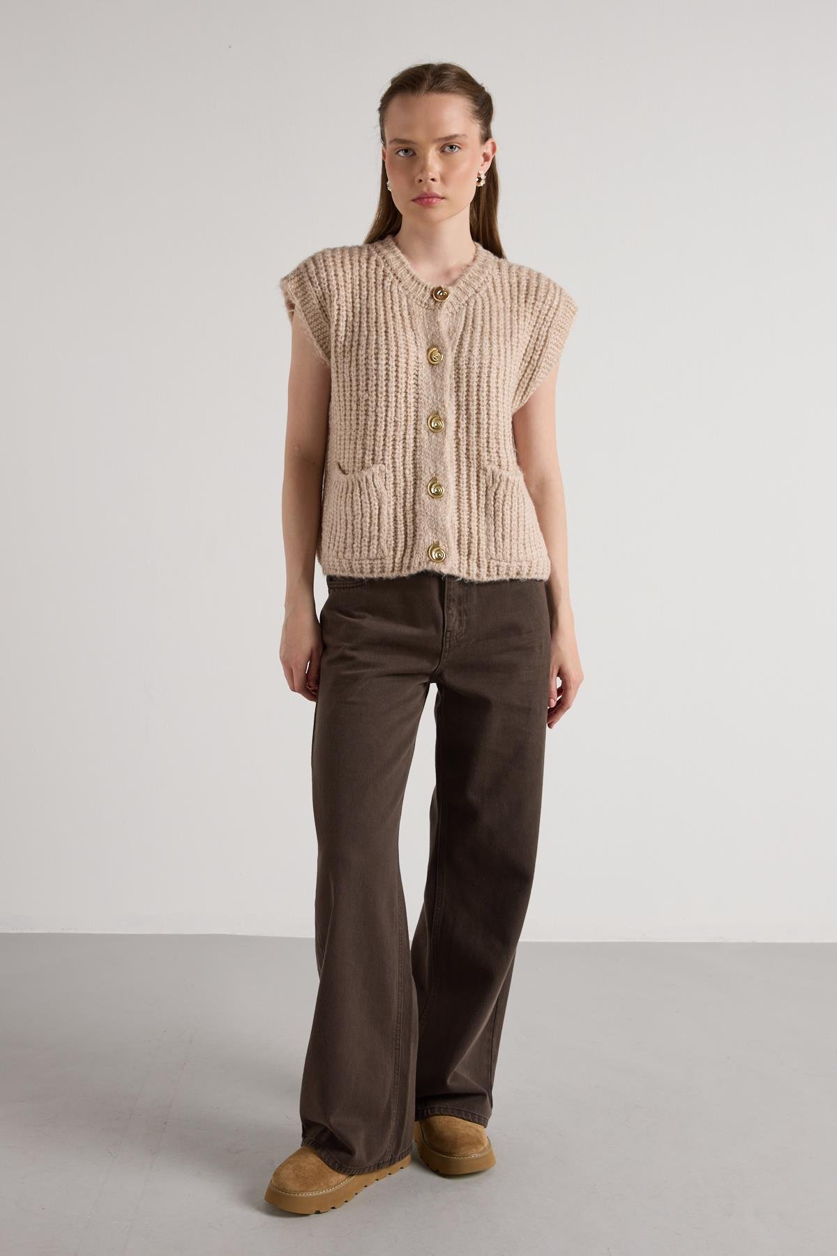 Kadın Vizon Saç Örgü Düğme Detaylı Triko Yelek 5584