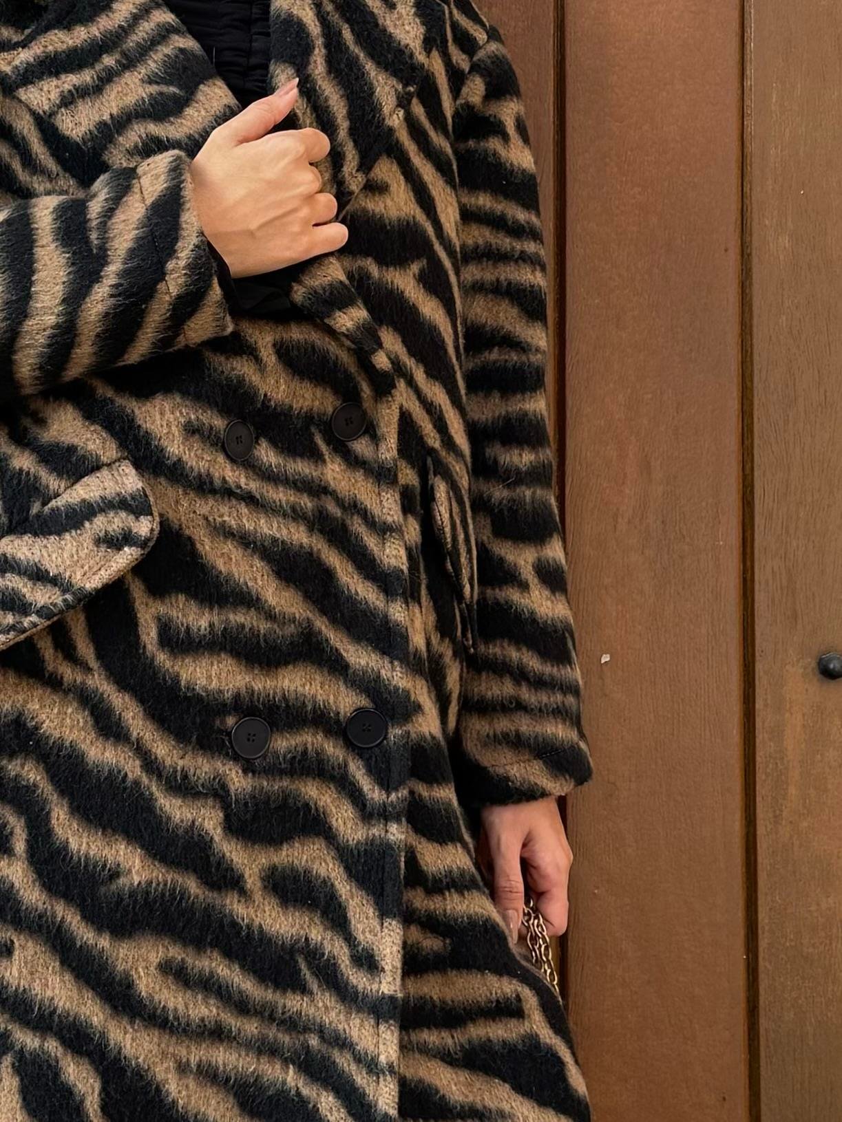 Kadın Zebra Desenli Şardonlu Astarlı Kaşe Kaban 26207