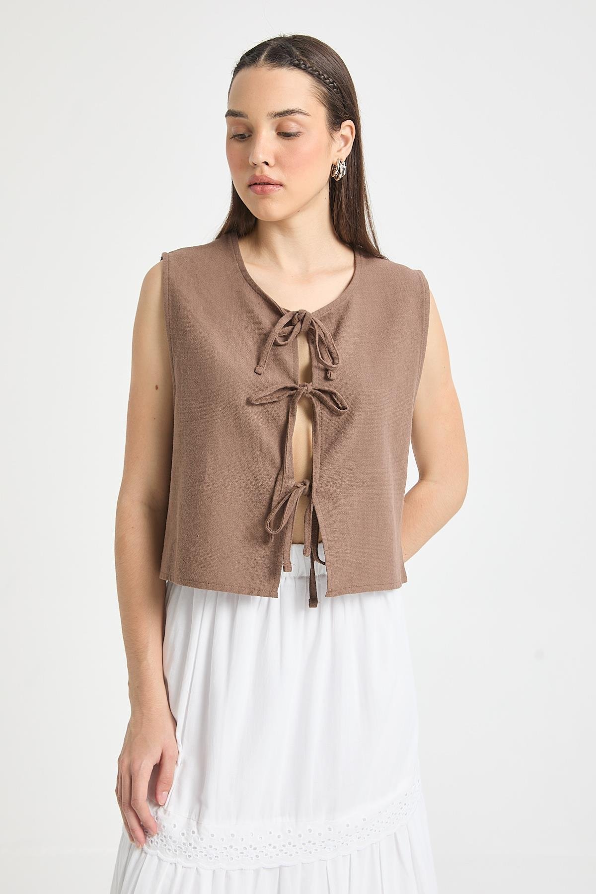 Kahve Bağcıklı Kısa %100 Pamuk Yelek 29204