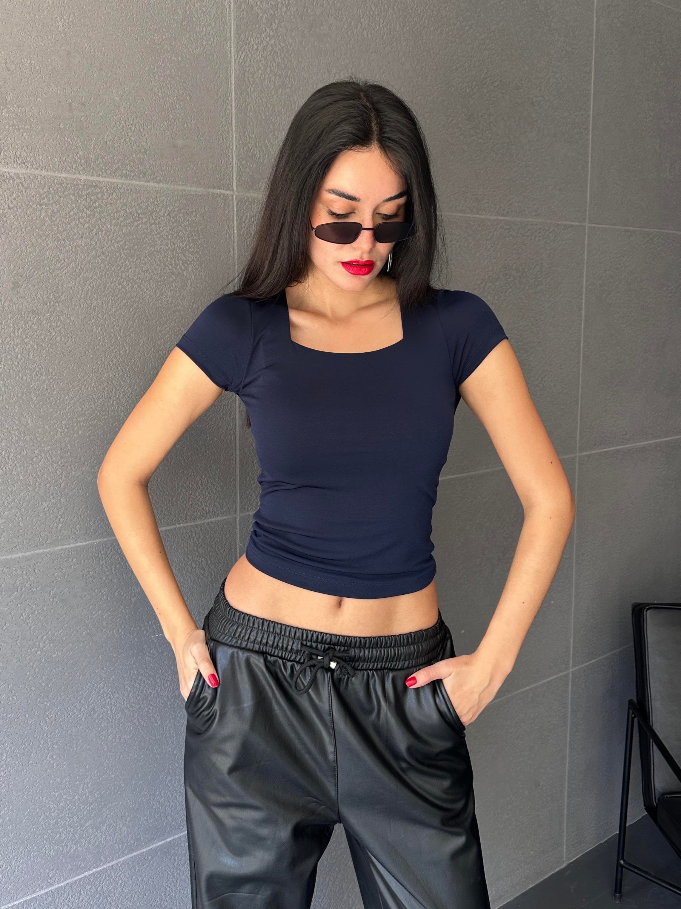 Lacivert Kare Yaka Kısa Kollu Slimfit Basic Body 27174